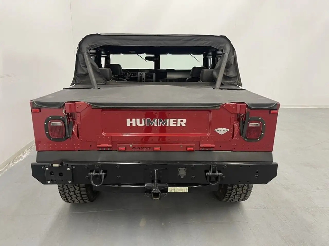HUMMER H1 снимка HUMMER H1