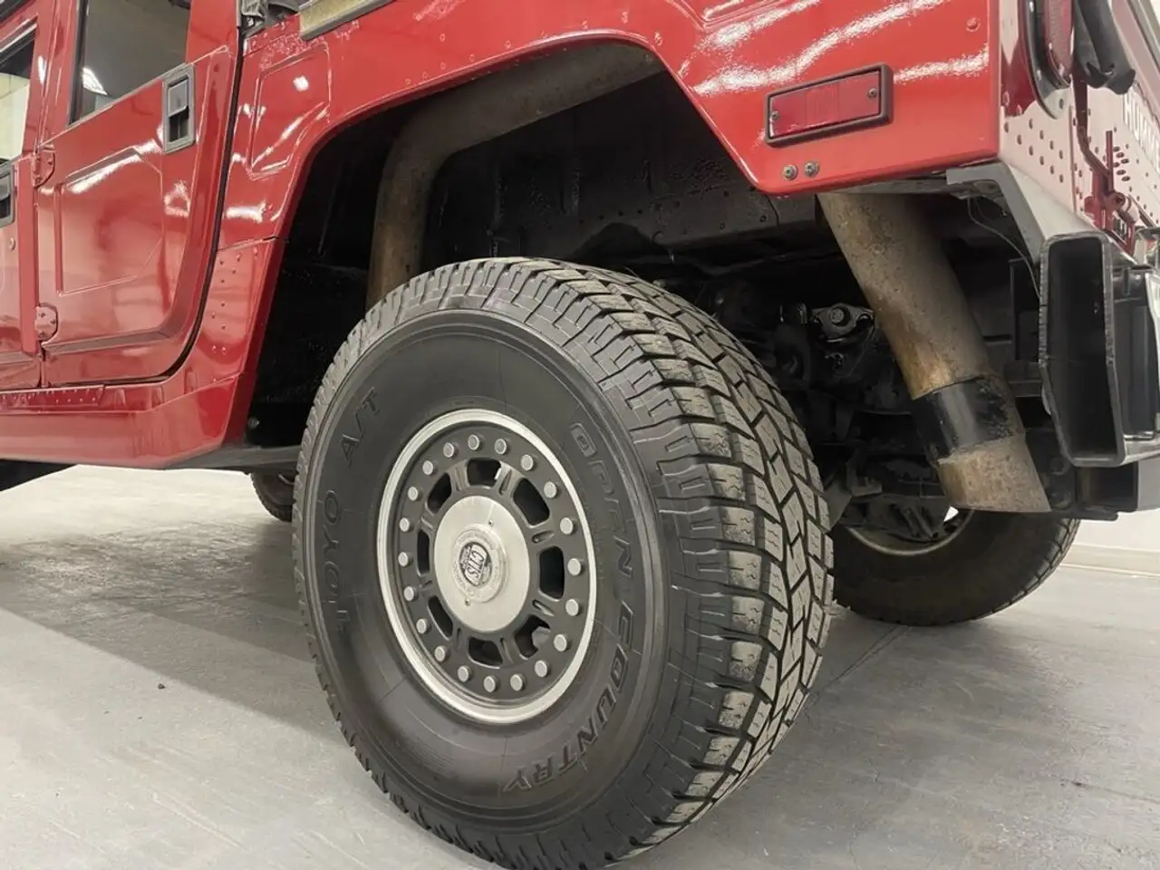 HUMMER H1 снимка HUMMER H1