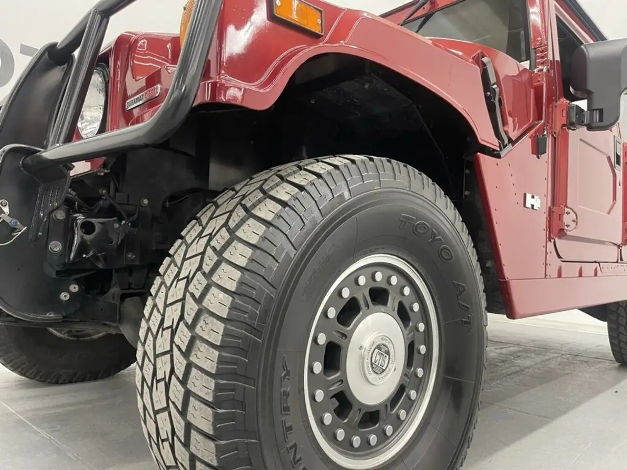 HUMMER H1 снимка HUMMER H1