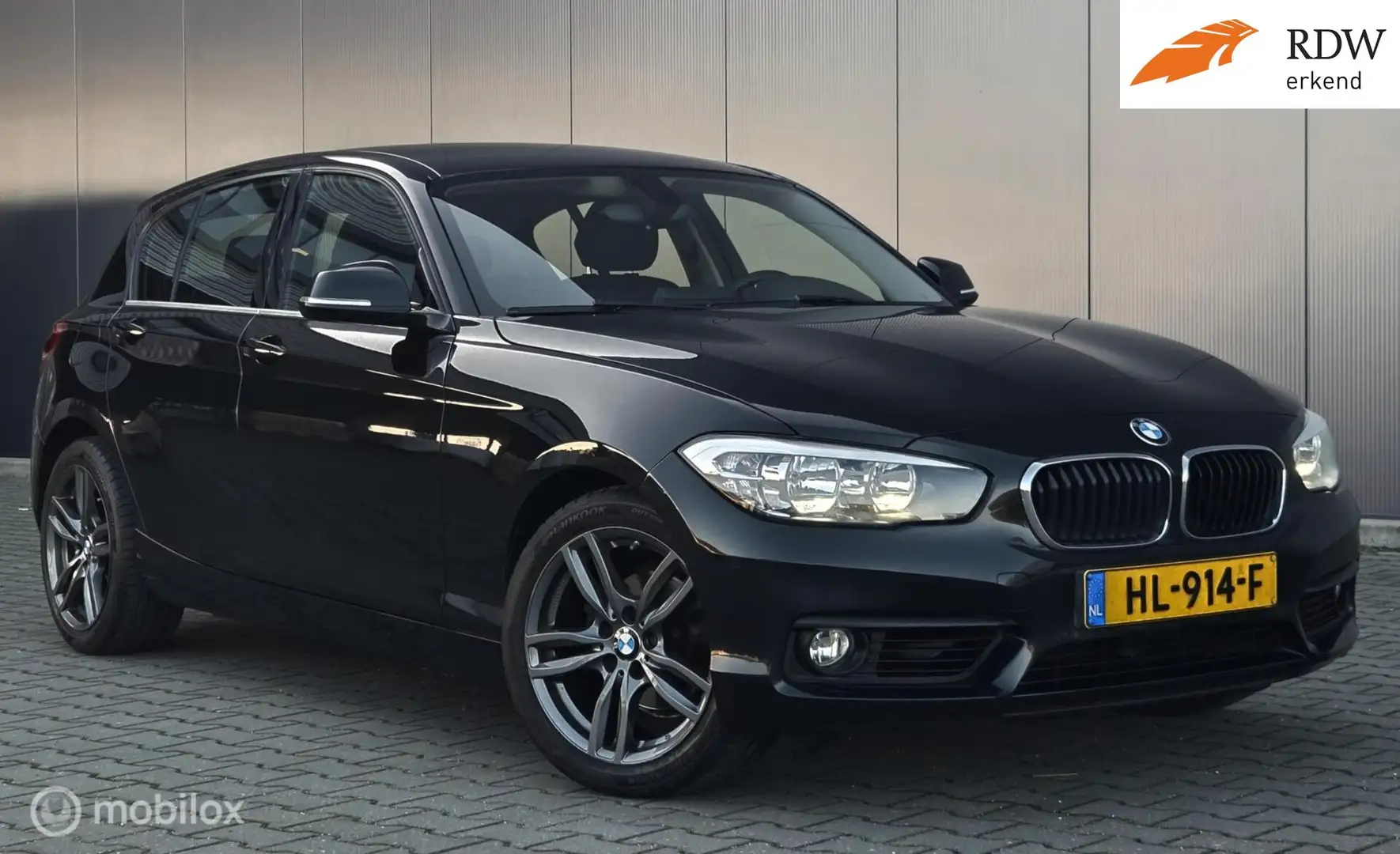 BMW 118 1-serie 118i Autom Cruise Stoelverw PDC Navi Trekh Noir - 1