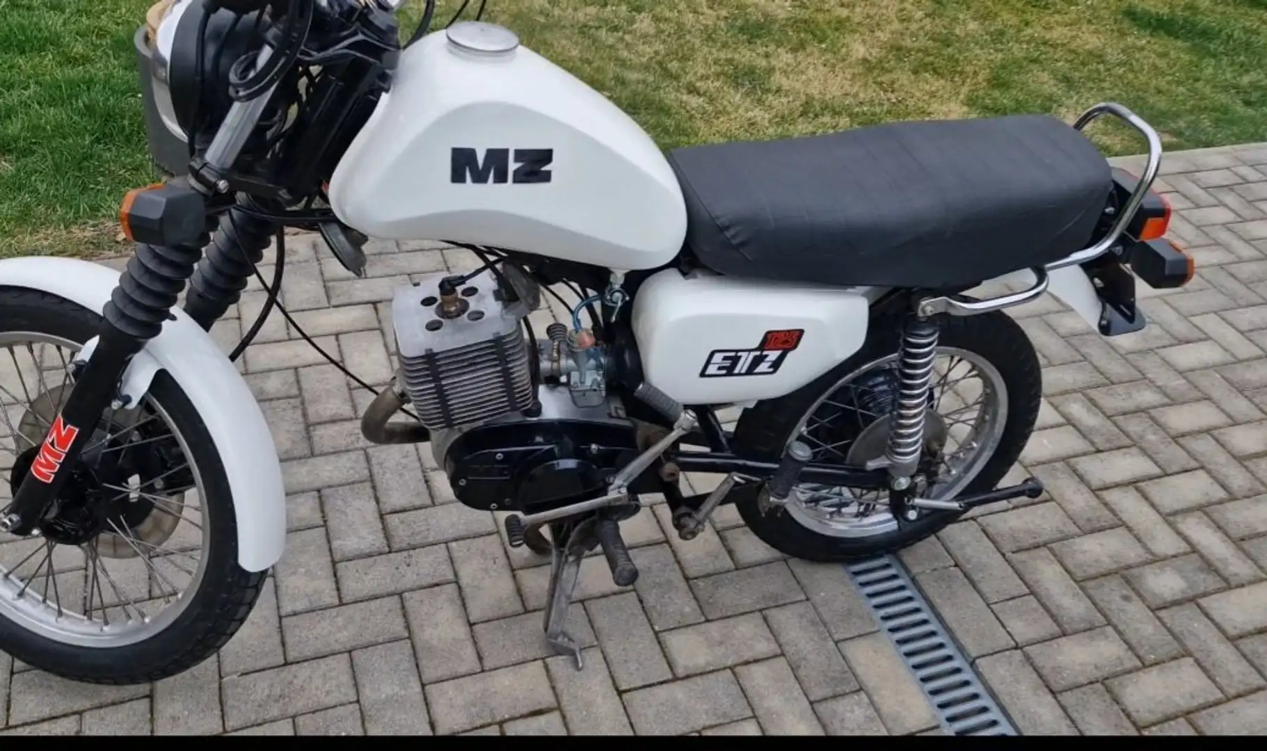 MZ ETZ 125 Weiß - 1