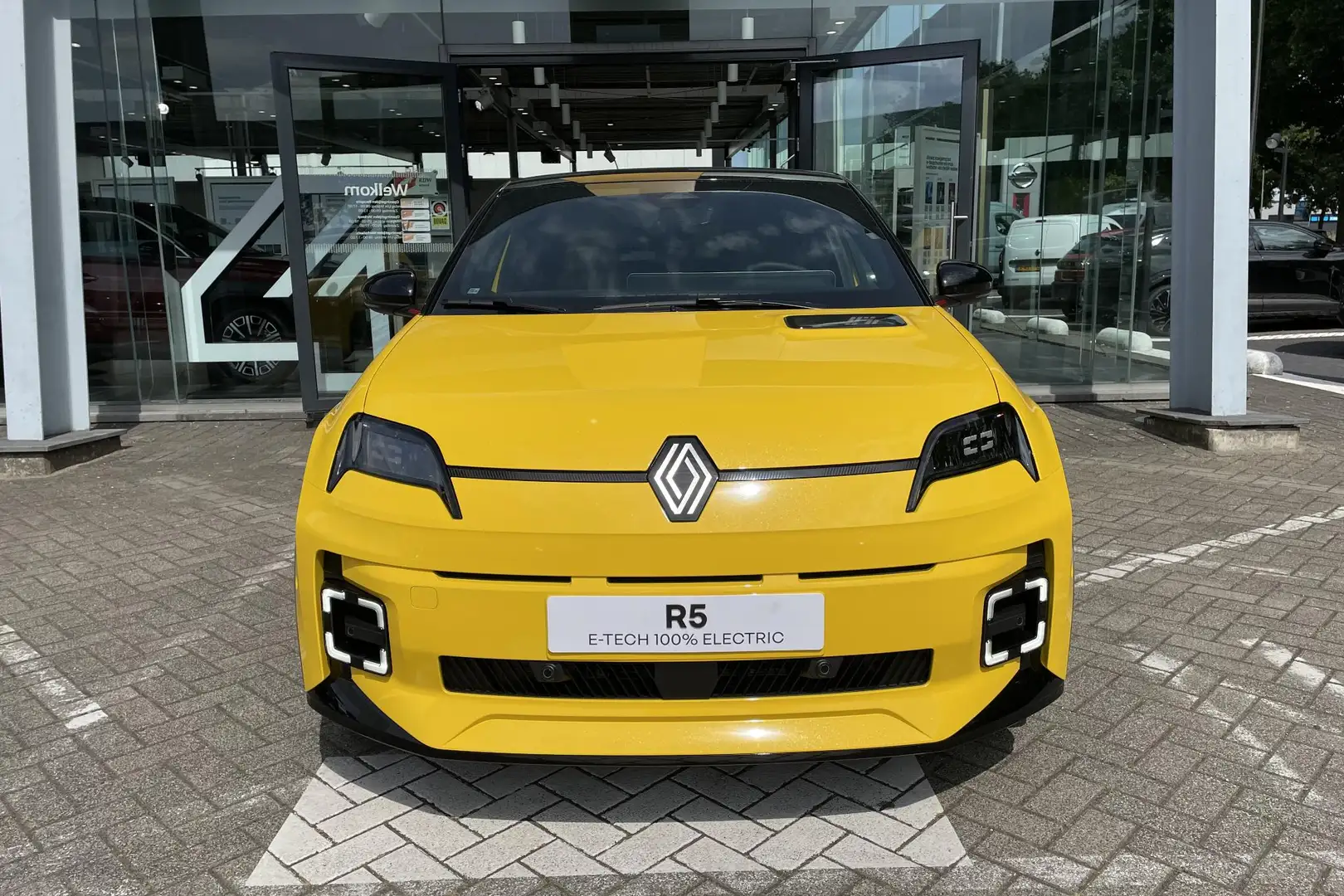 Renault R 5 comfort range iconic cinq 52 kWh Pack Safety & Adv Geel - 2