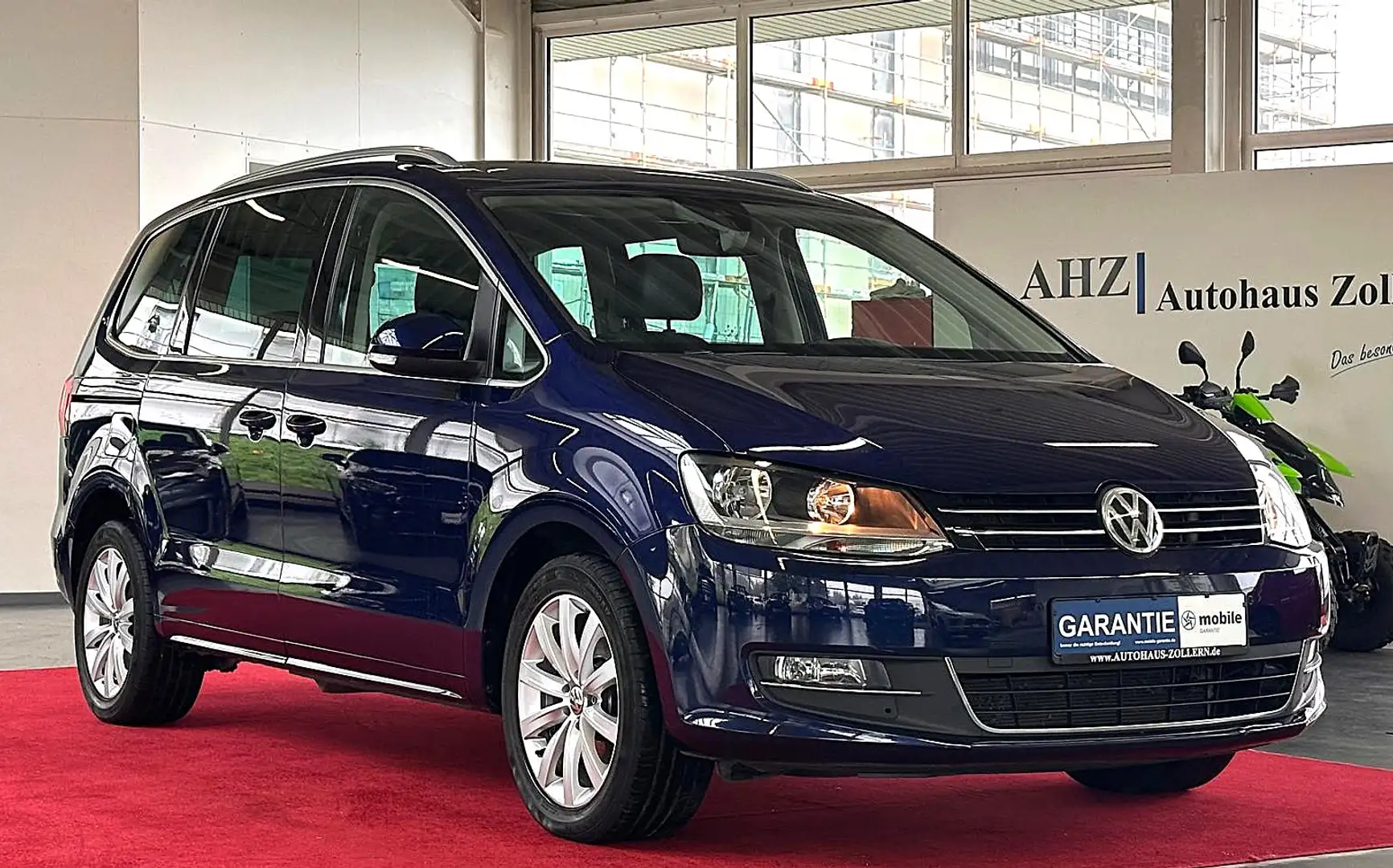 Volkswagen Sharan 2,0 TDI DSG Highline 7-SITZ RFK ACC LEDER Blau - 1