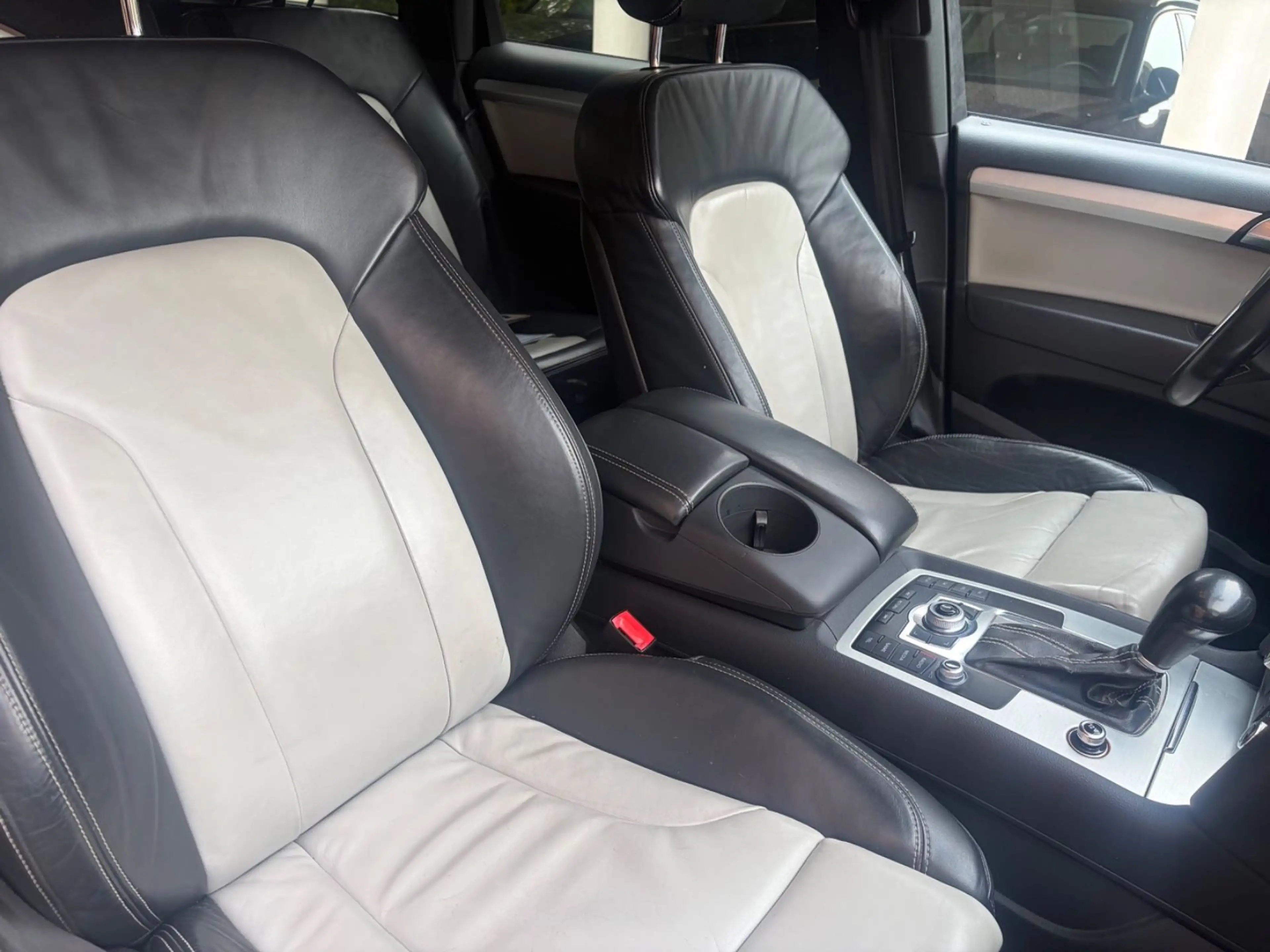 Audi Q7 3.0 TDI quattro AHK — photo 9