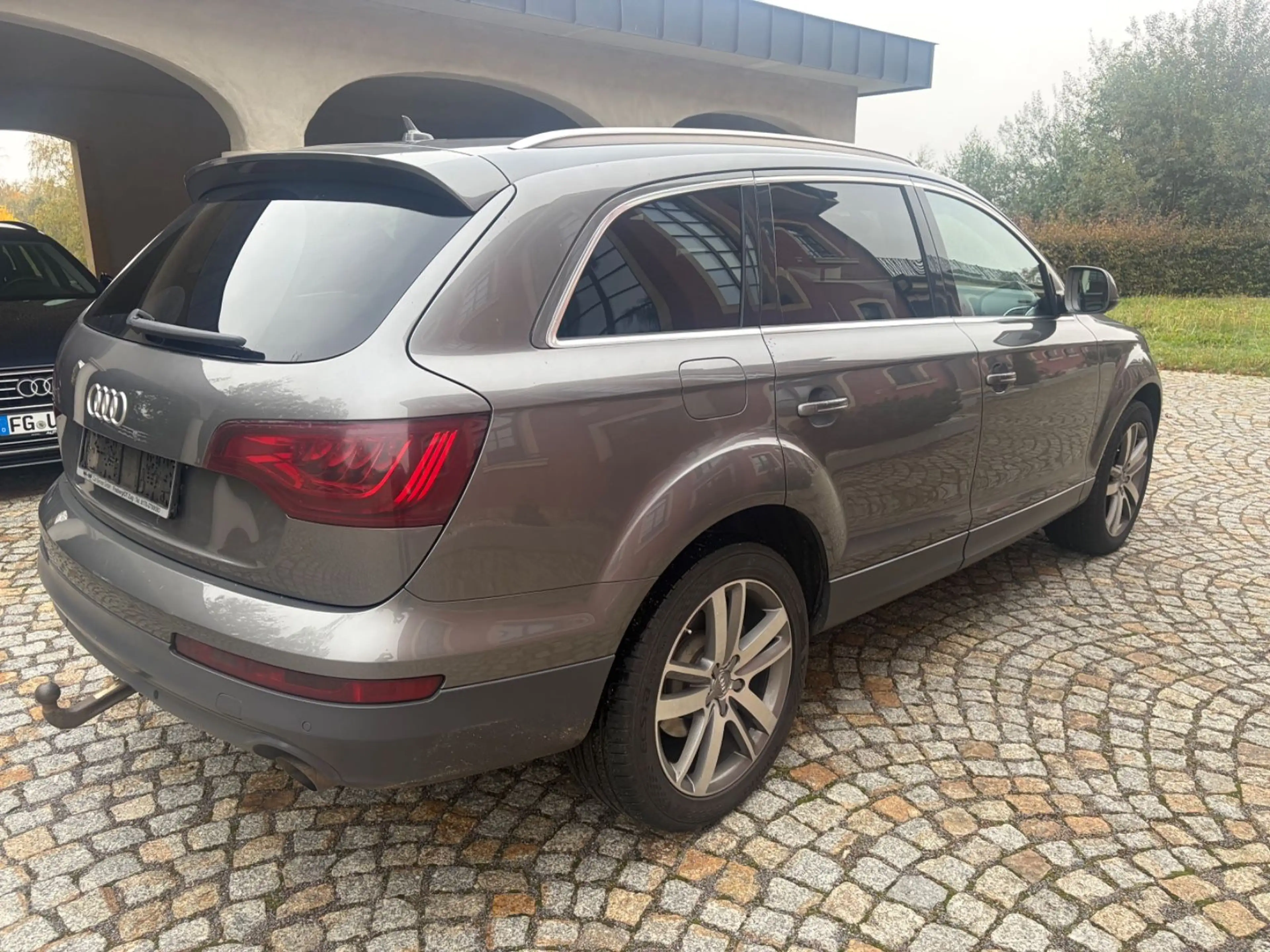 Audi Q7 3.0 TDI quattro AHK — photo 3