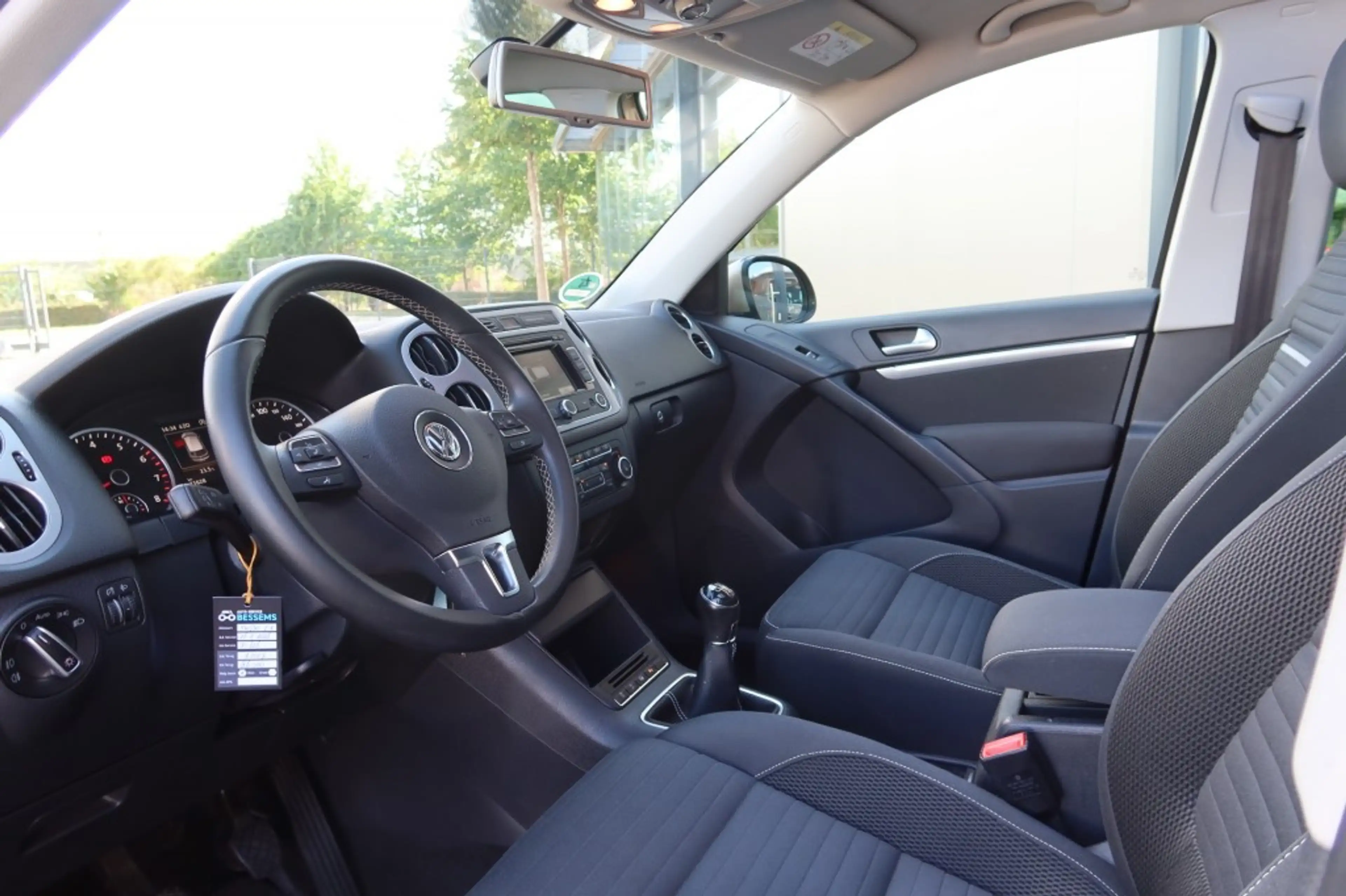 Volkswagen Tiguan 1.4 TSI 122pk Sport & Style Clima, NAVI, Schuif/ka — photo 6