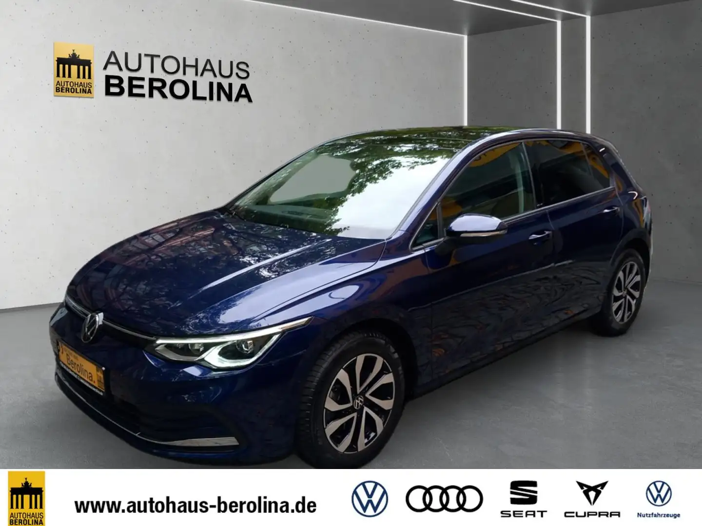 Volkswagen Golf VIII 2.0 TDI Active DSG *PANO*R-KAM*NAV* Blau - 2