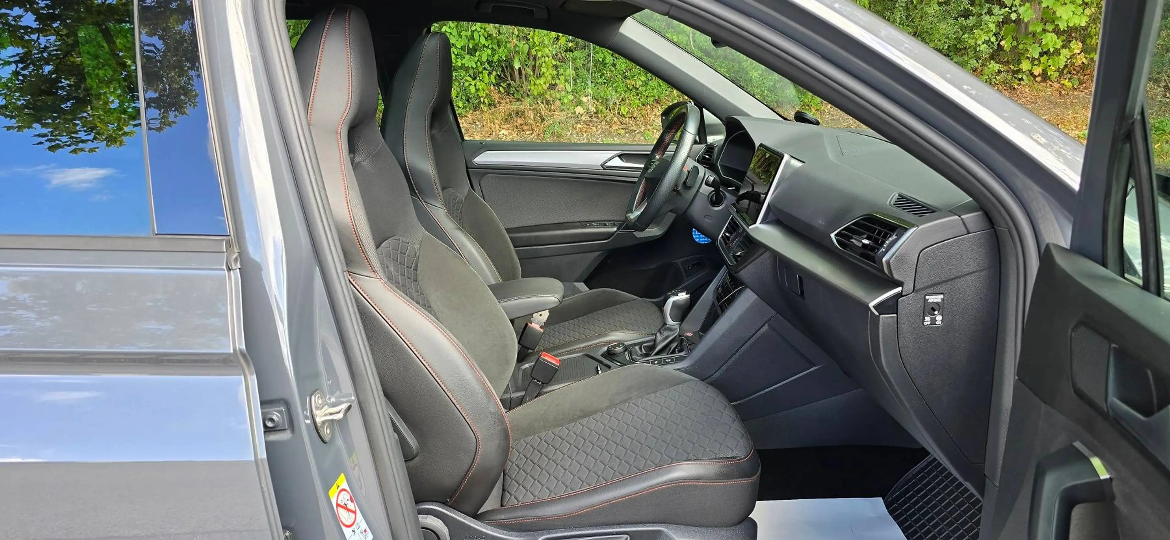 SEAT Tarraco Tarraco 2.0 TSI 4Drive OPF DSG FR*Panorama*4xSHZ*LED* — photo 9