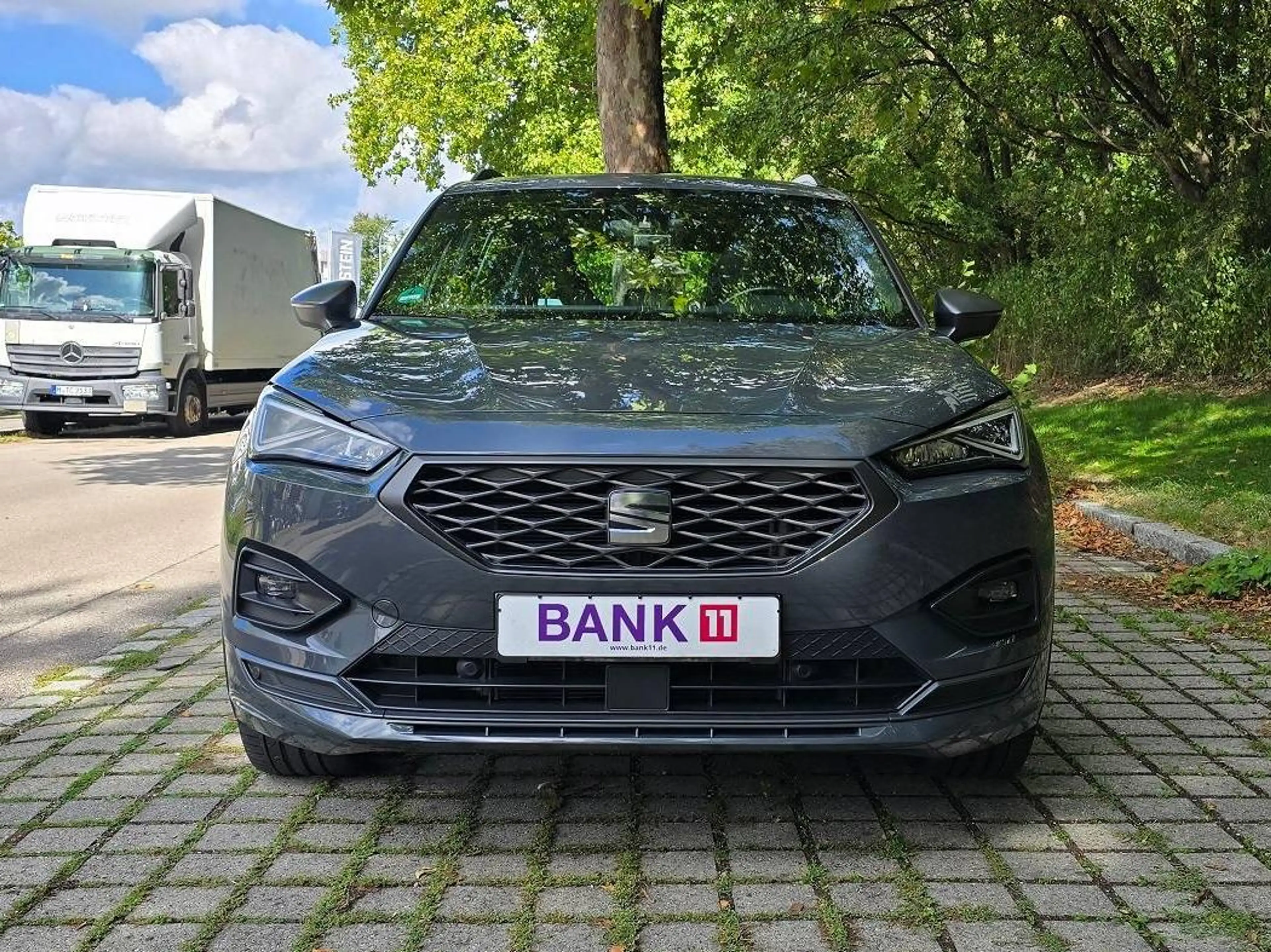 SEAT Tarraco Tarraco 2.0 TSI 4Drive OPF DSG FR*Panorama*4xSHZ*LED* — photo 2