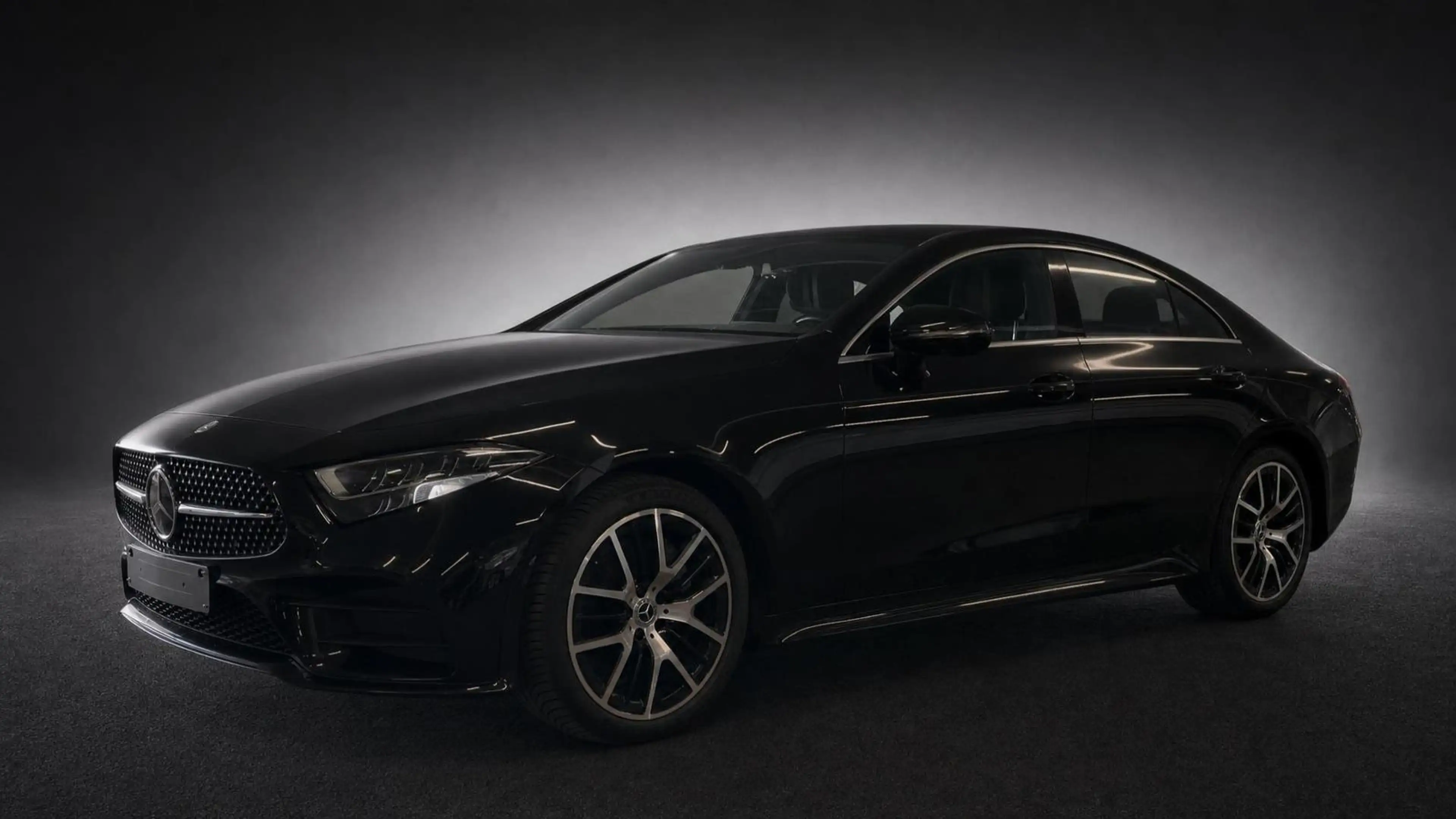 Mercedes-Benz CLS 400 d 4MATIC*3x AMG*LUFT*PANO*DISTR*DESIGNO — photo 5