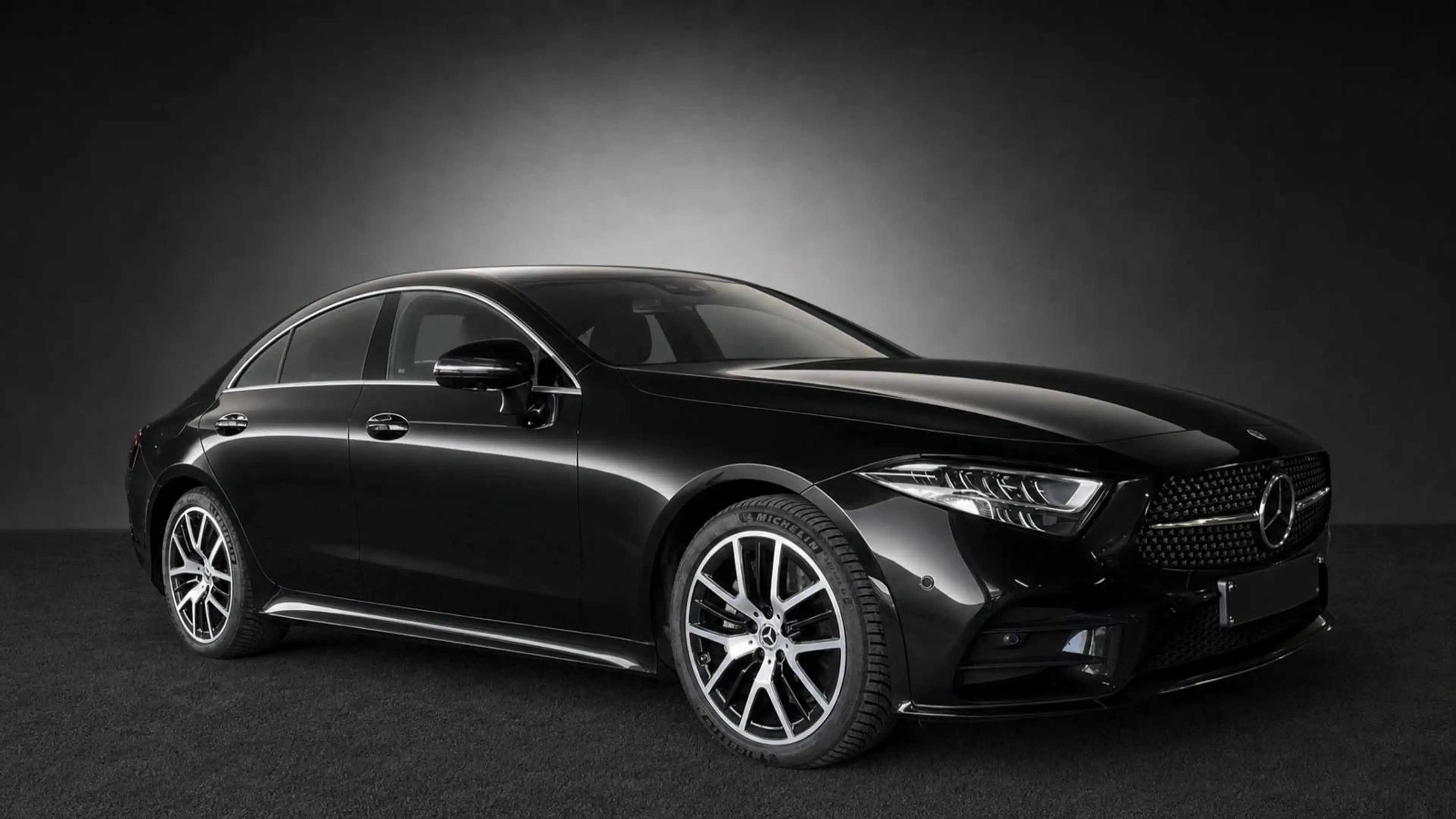 Mercedes-Benz CLS 400 d 4MATIC*3x AMG*LUFT*PANO*DISTR*DESIGNO