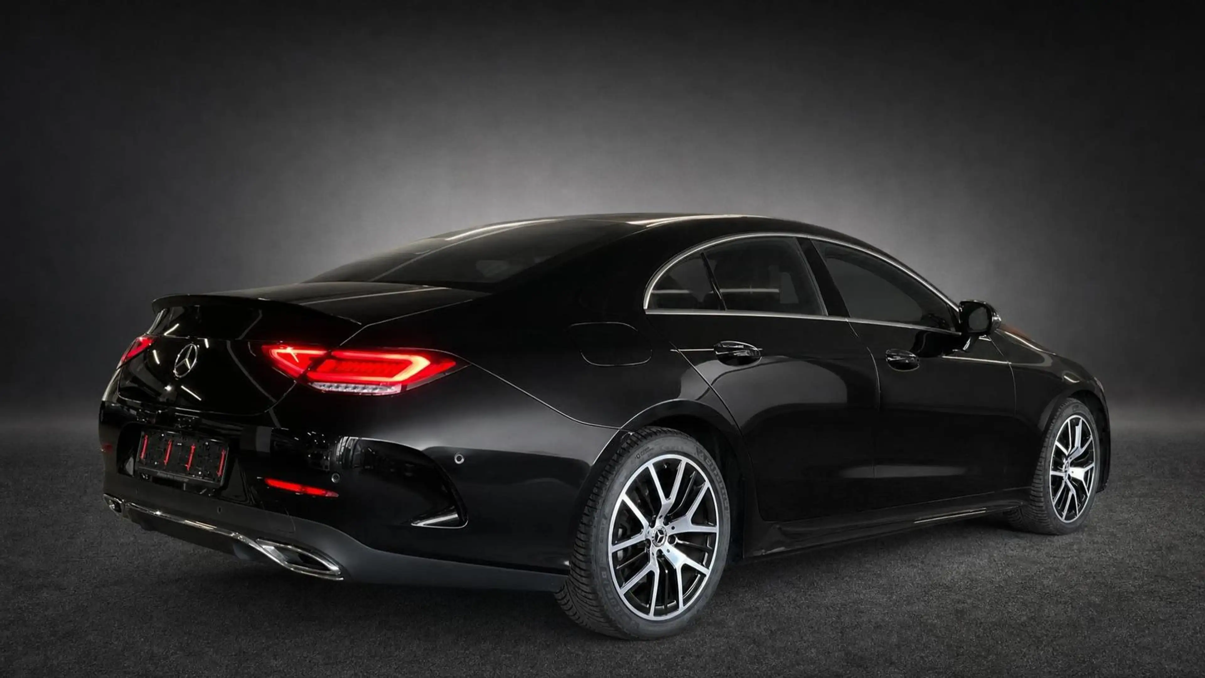 Mercedes-Benz CLS 400 d 4MATIC*3x AMG*LUFT*PANO*DISTR*DESIGNO — photo 3
