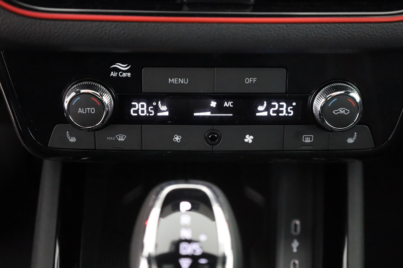 Skoda Scala Monte Carlo 1.0 TSI DSG Matrix Pano Kamera — photo 12