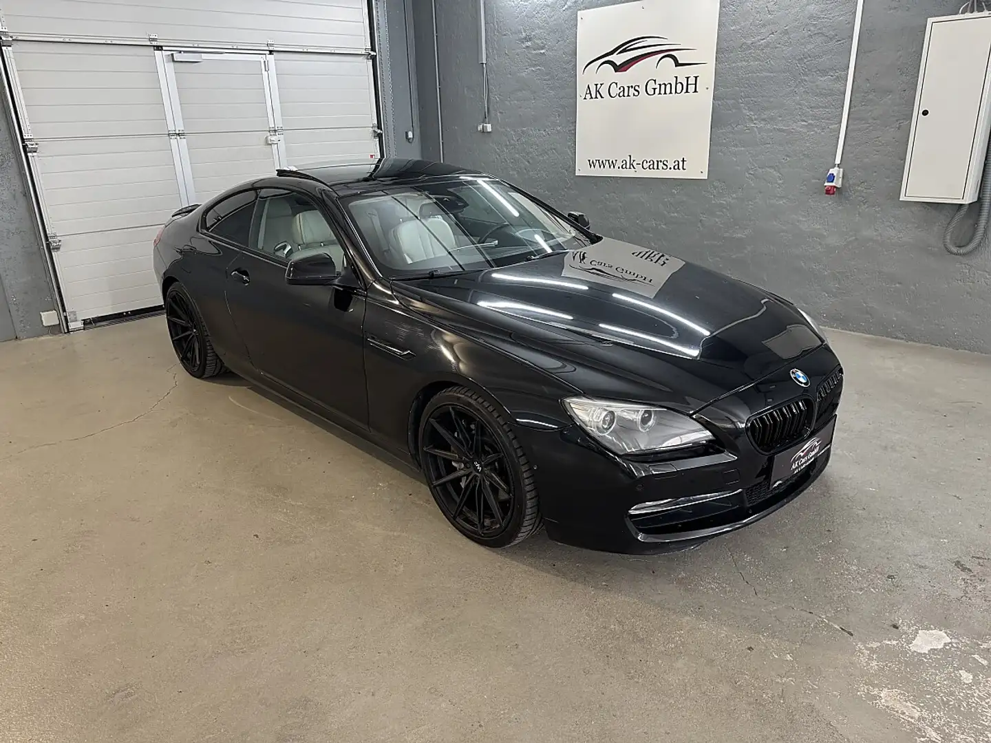 BMW 640 i Coupé Aut.*Head-Up*Kamera*Memory* Schwarz - 2