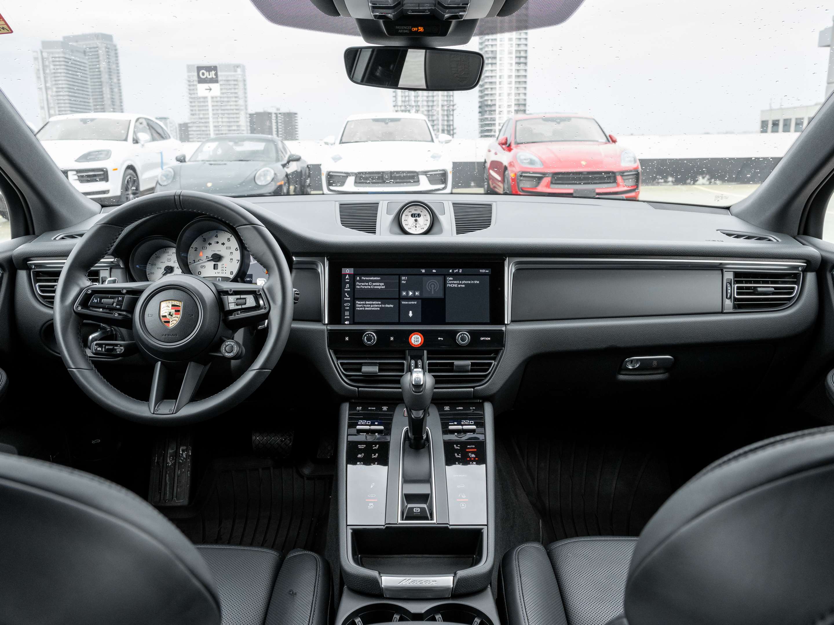 2025 Porsche Macan AWD | Winter Tire Package Included thumb 34