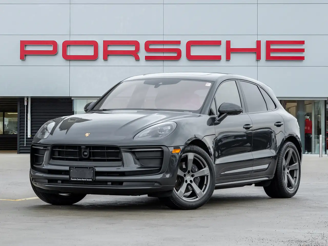 2025 Porsche Macan