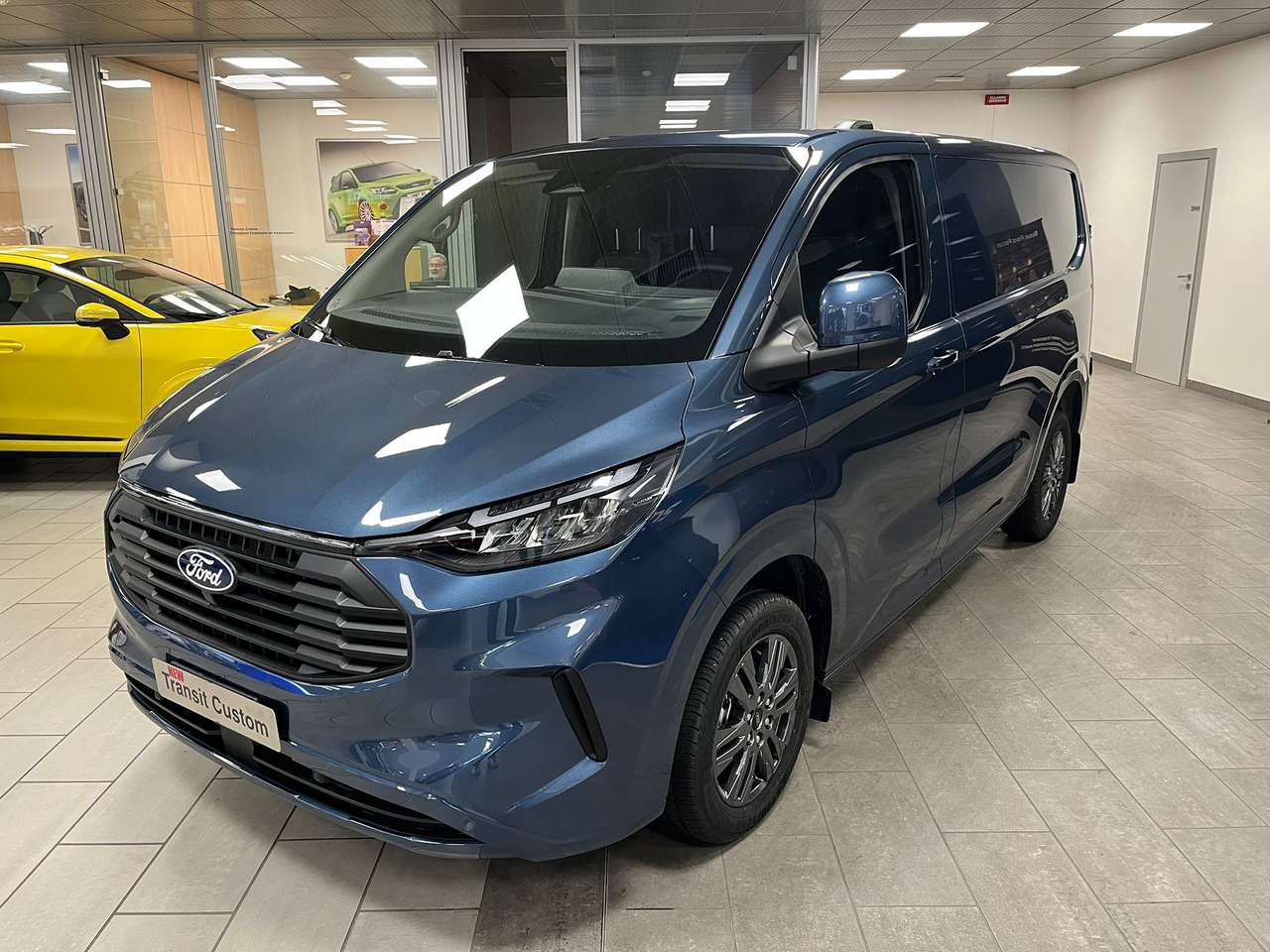 Ford Transit Custom 2.0 DIESEL 136cv CAMBIO AUTOMATICO FURGONE 3 POSTI