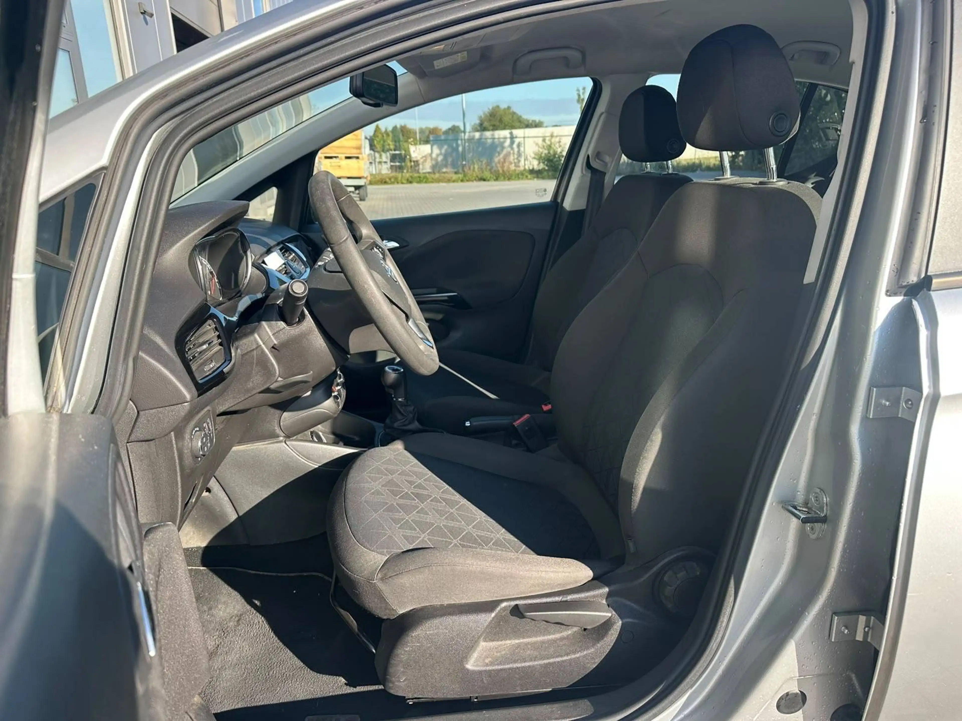 Opel Corsa Cruise controle/airco/navigatie — photo 10