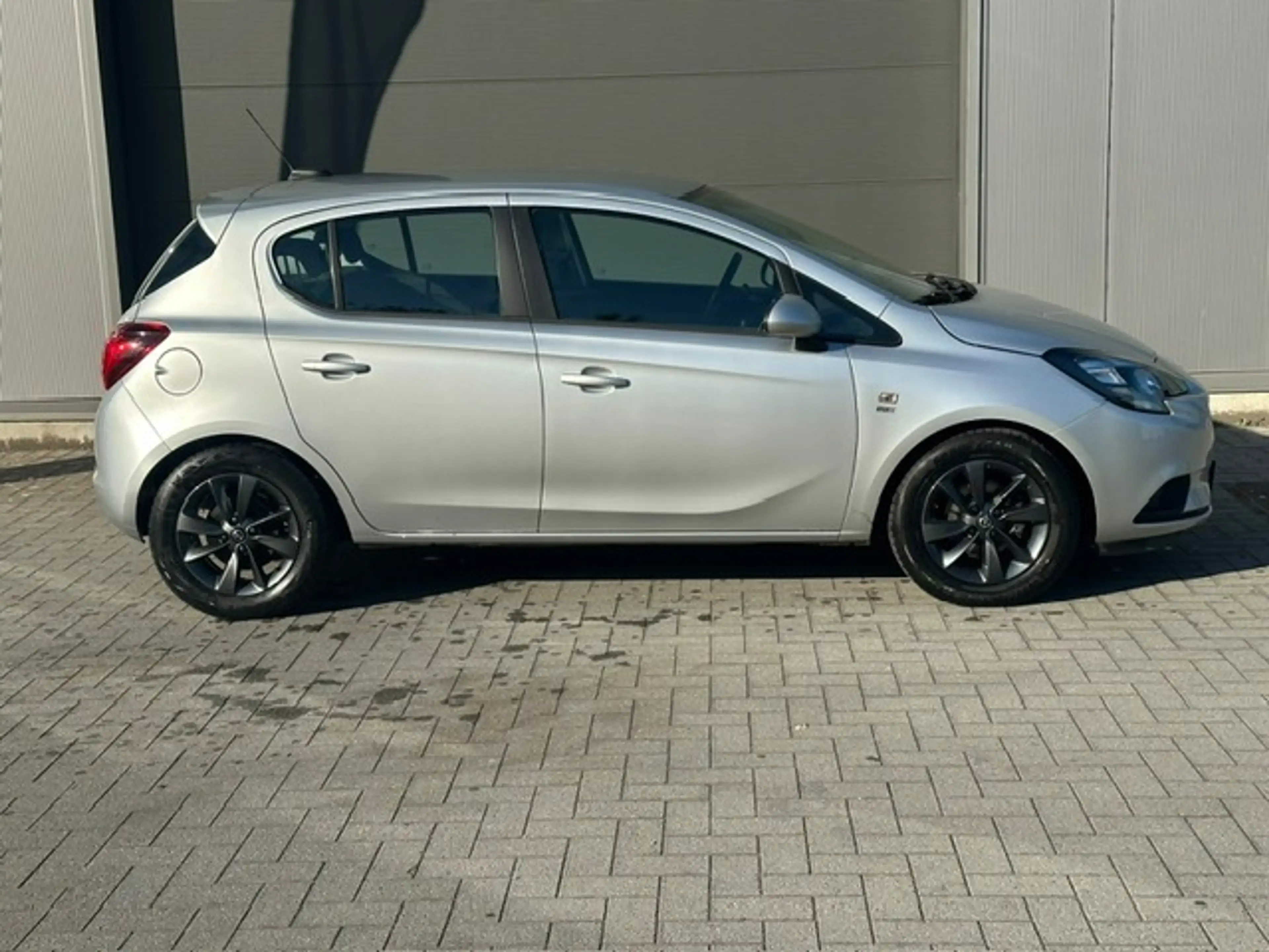 Opel Corsa Cruise controle/airco/navigatie — photo 3