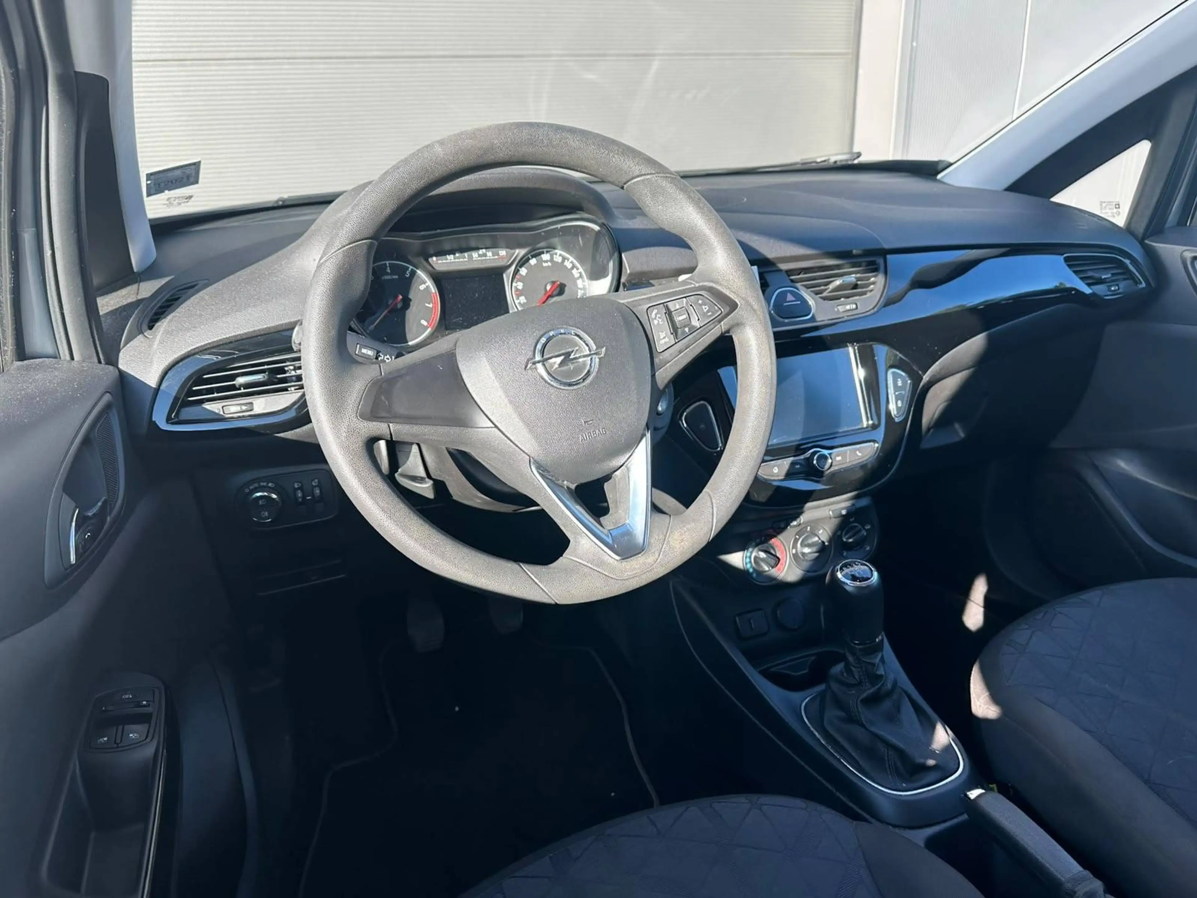Opel Corsa Cruise controle/airco/navigatie — photo 9