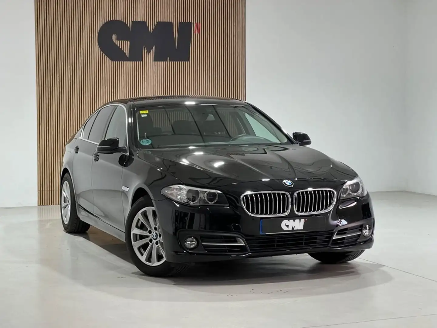BMW 520 520d Noir - 1