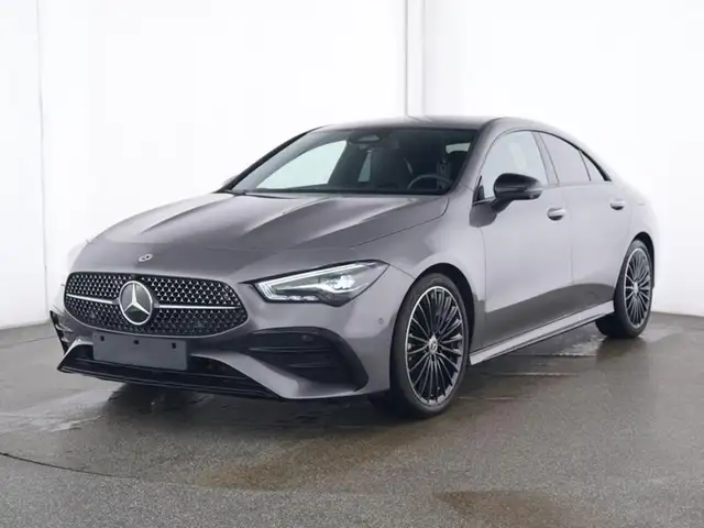 Mercedes-Benz CLA 180 Automatic AMG Line Advanced Plus