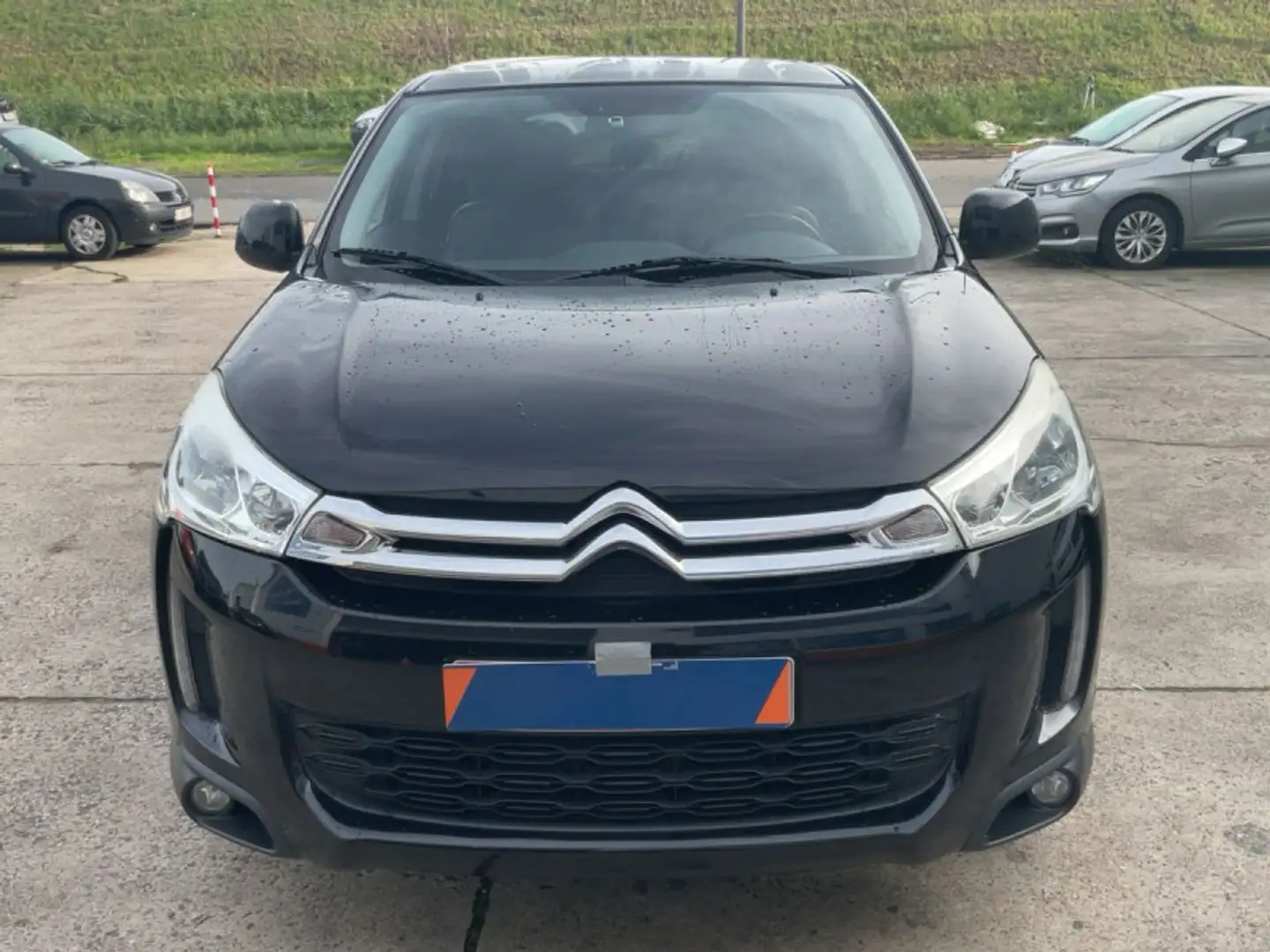 Citroen C4 Aircross 1.6 E-HDI115 4X2 FEEL EDITION Schwarz - 2