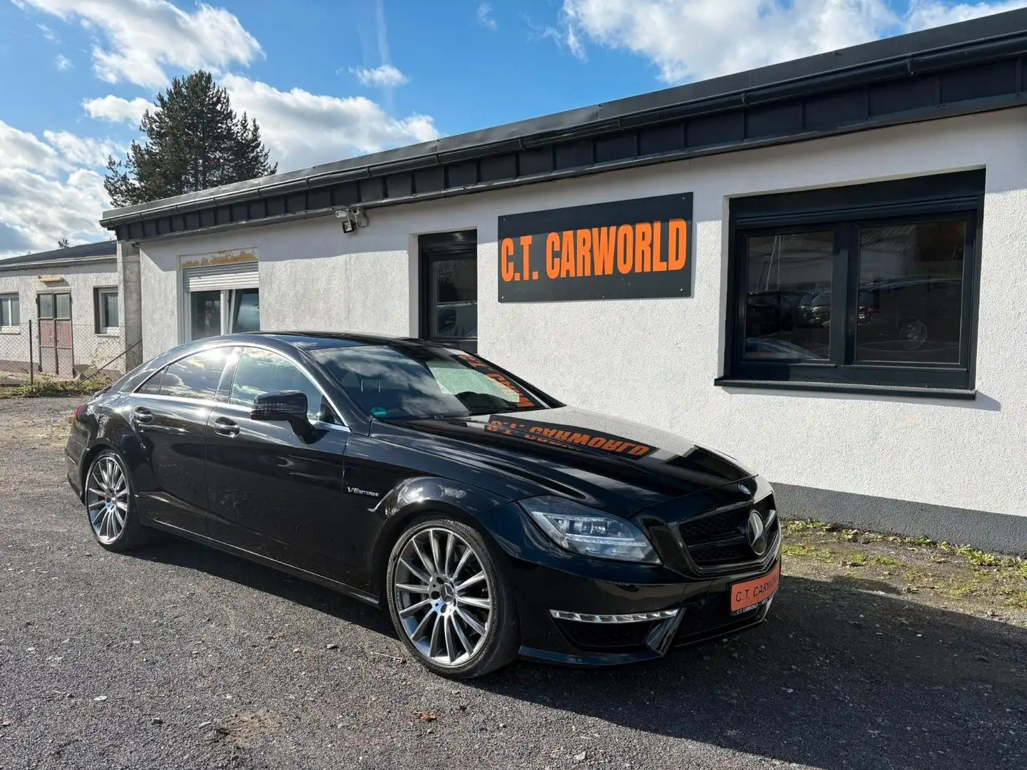 Mercedes-Benz CLS 63 AMG 4Matic / SITZHEIZUNG / KEYLESS Schwarz - 1