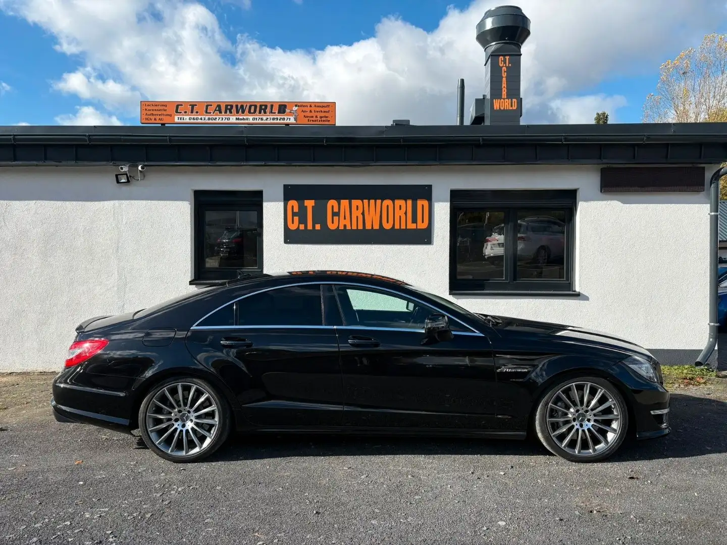 Mercedes-Benz CLS 63 AMG 4Matic / SITZHEIZUNG / KEYLESS Schwarz - 2
