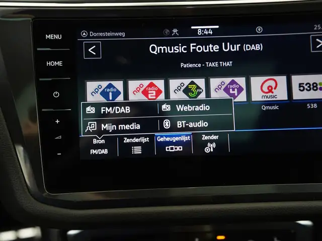 Volkswagen Tiguan Allspace view 17
