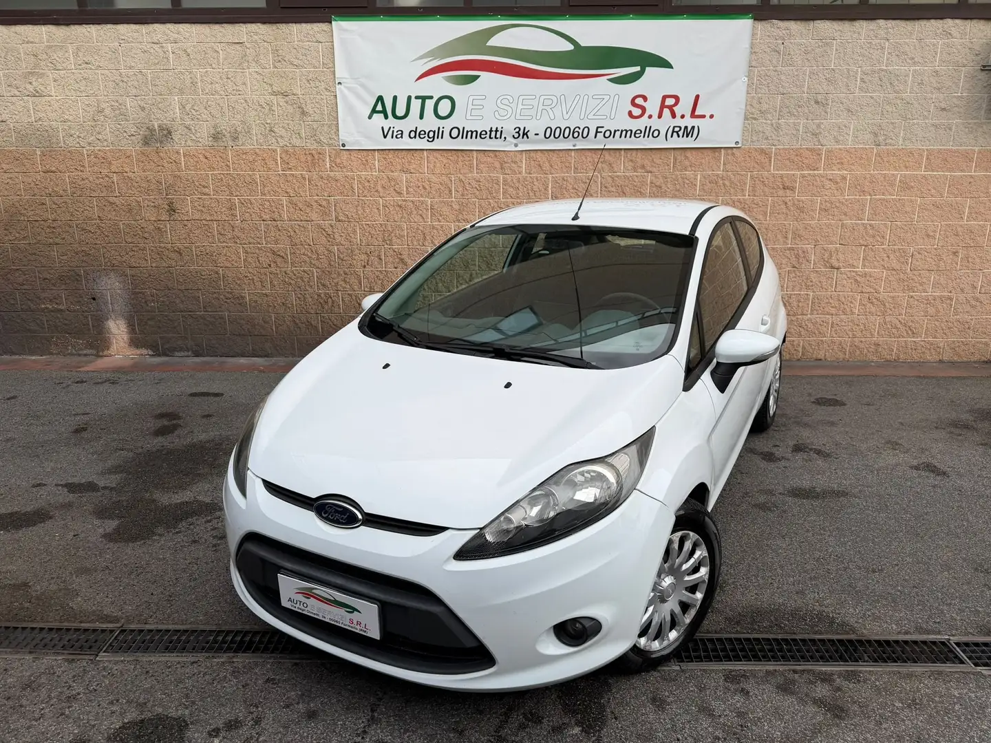 Ford Fiesta Fiesta VI 1.2 16v Titanium Neopatentato bijela - 1