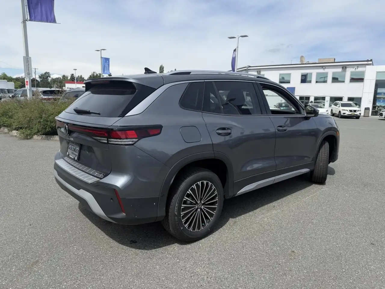 Volkswagen Tiguan снимка Volkswagen Tiguan