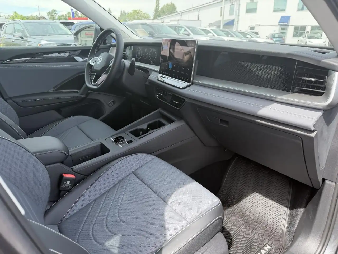 Volkswagen Tiguan снимка Volkswagen Tiguan
