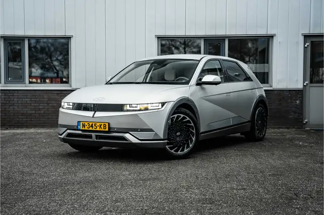 Hyundai IONIQ 5 Lounge 73kWh | Matte lak | Leder | 96.8%SOH | ACC