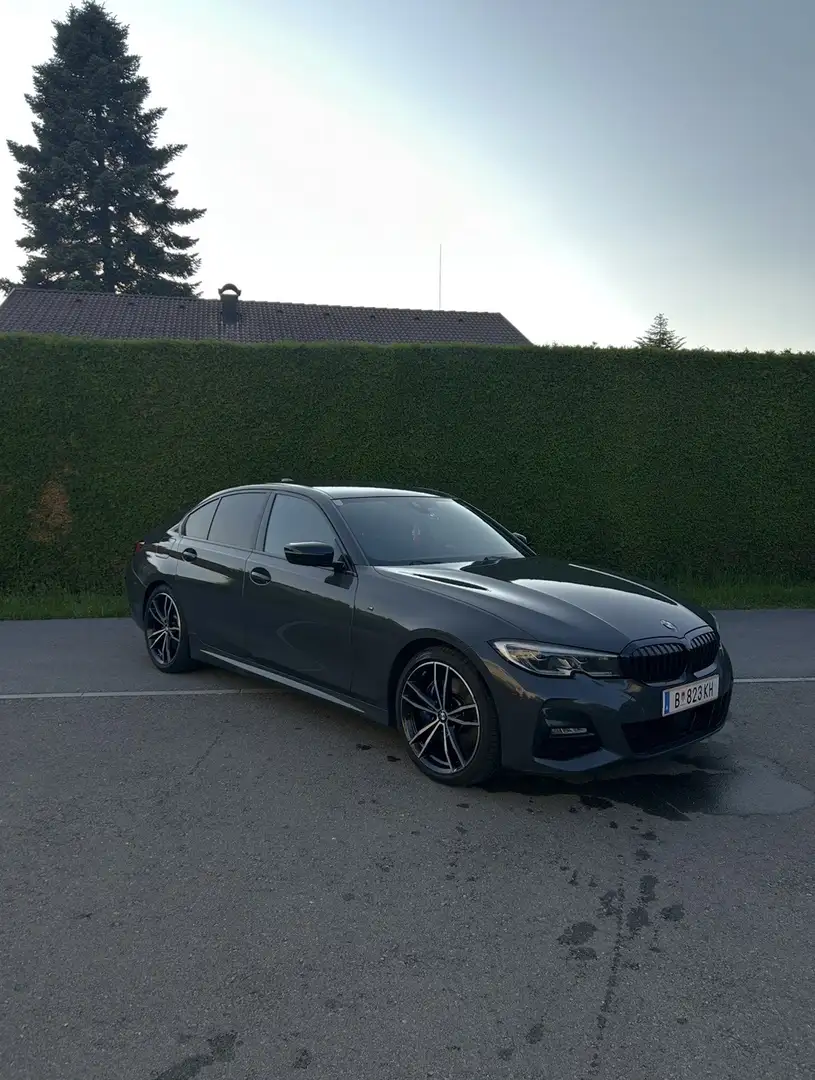 BMW 330 330d Aut. - 1