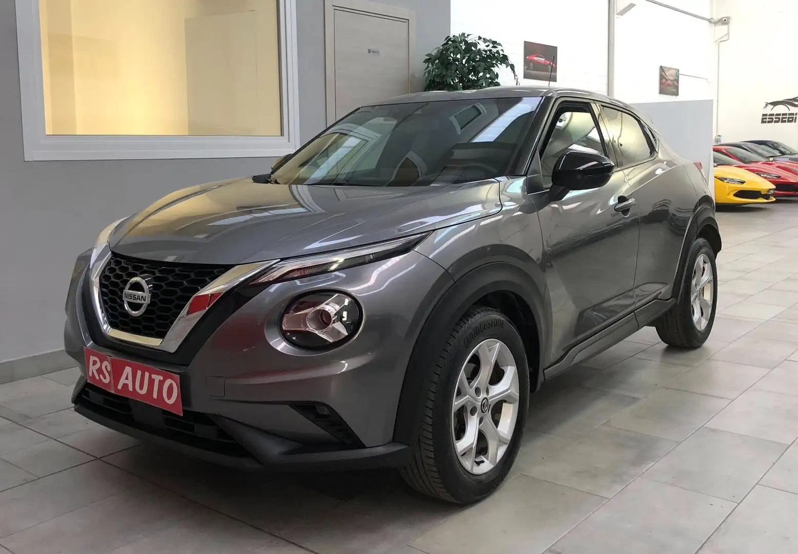 Nissan Juke Juke II 2020 1.0 dig-t Business 117cv dct ** IVA * Gris - 1
