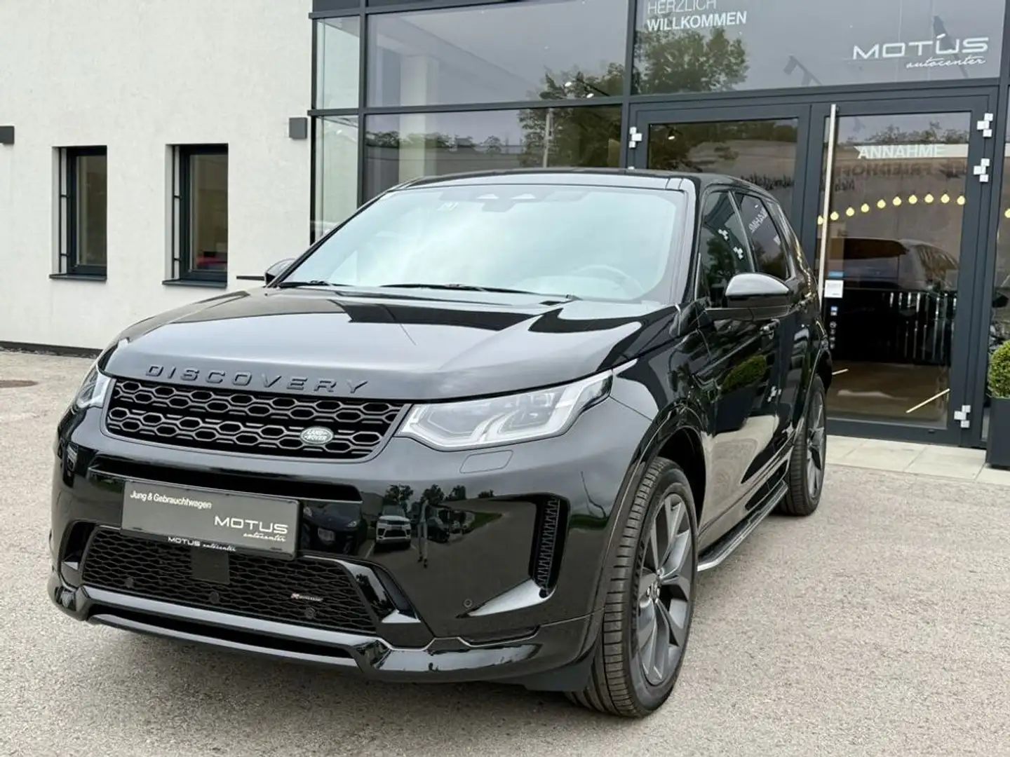 Land Rover Discovery Sport Sport P300e PHEV AWD R-Dynamic SE Aut. Schwarz - 2