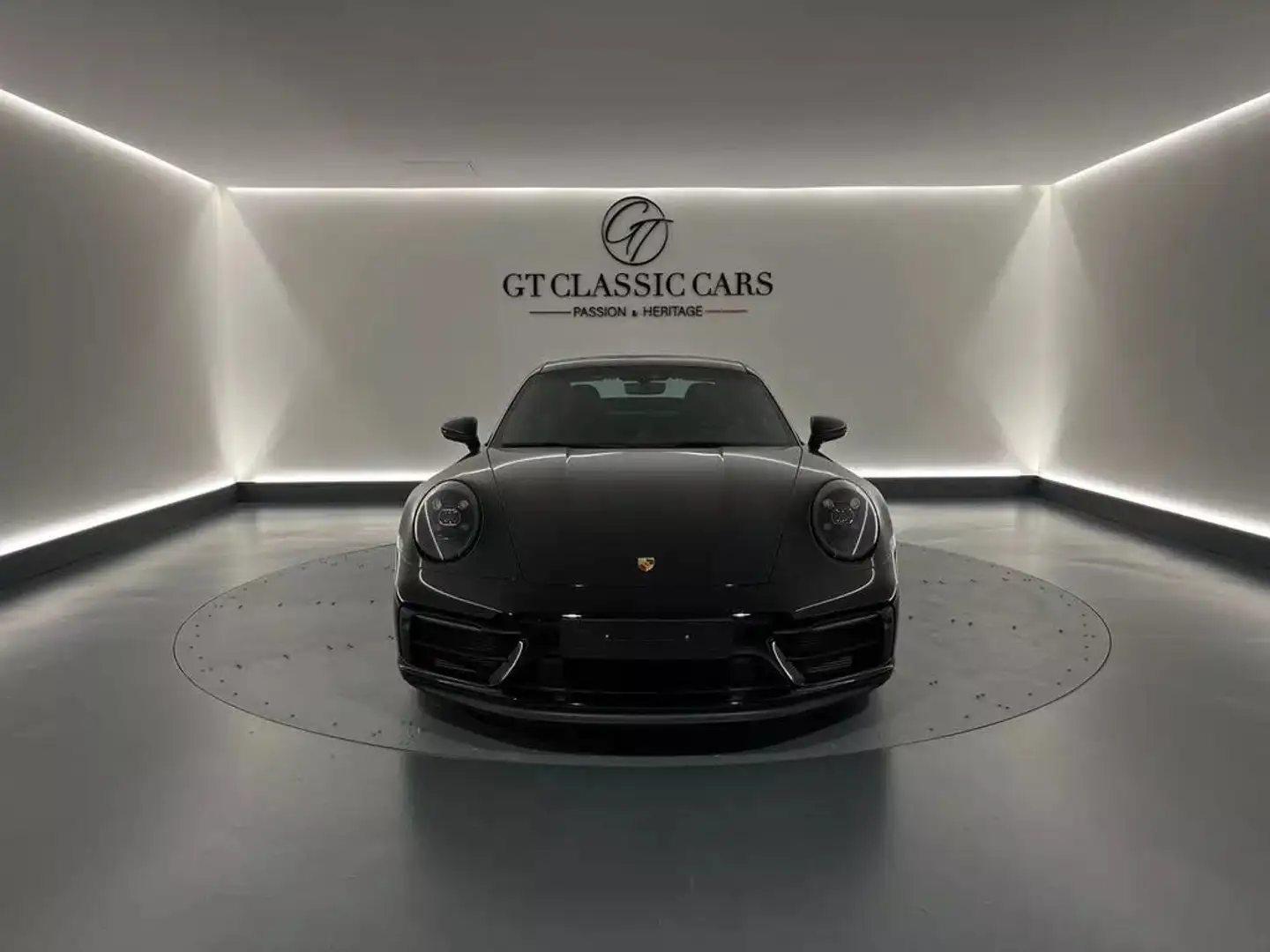 Porsche 911 992 COUPE 3.0 480 CARRERA 4 GTS Zwart - 2