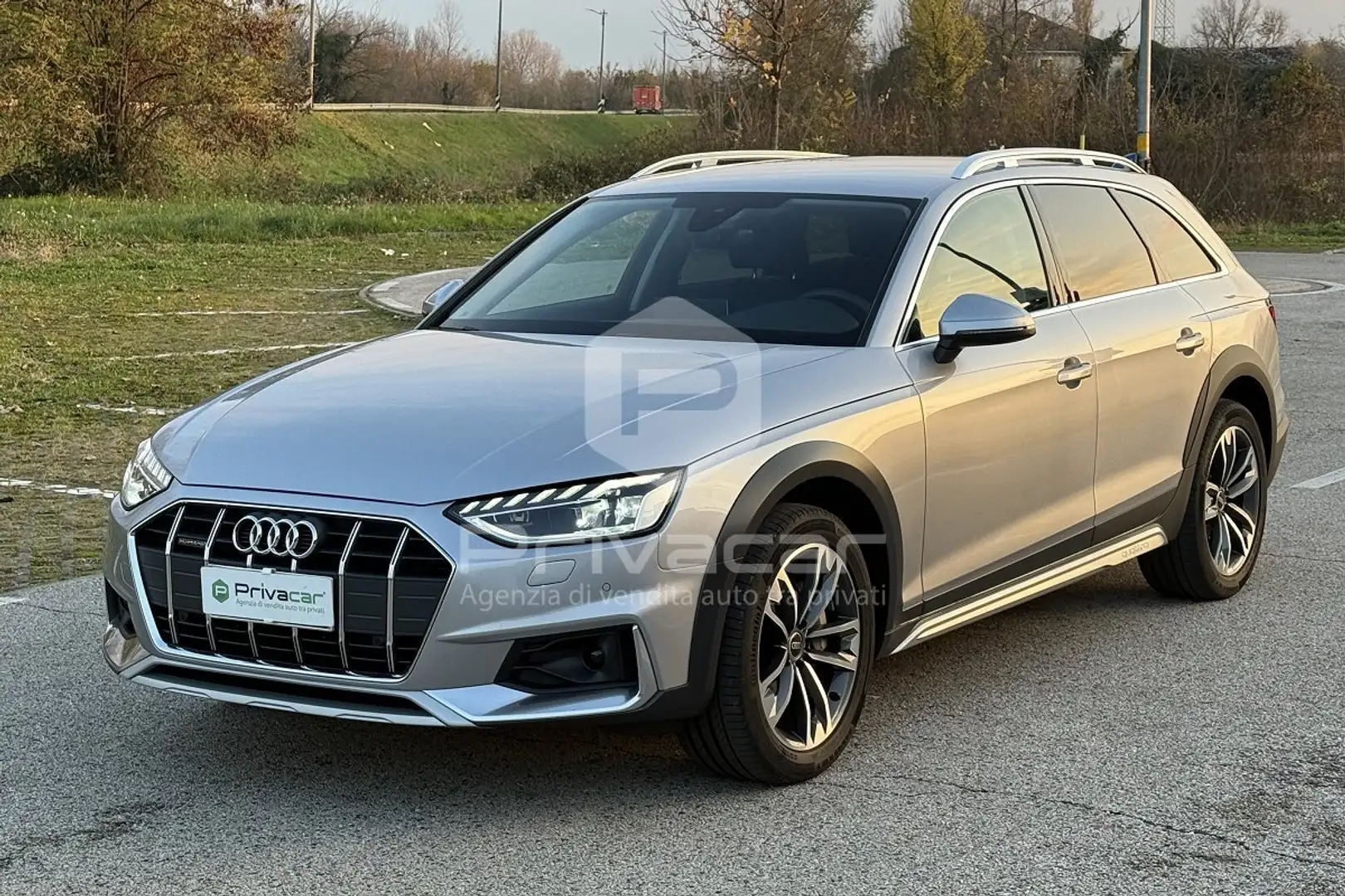 Audi A4 allroad A4 allroad 40 TDI 204 CV S tronic Business Evolution Zilver - 1