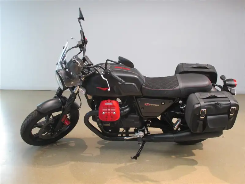 Moto Guzzi V7 limited versie - foto 4