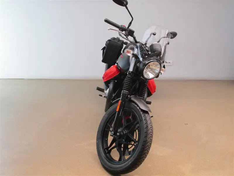 Moto Guzzi V7 limited versie - foto 2