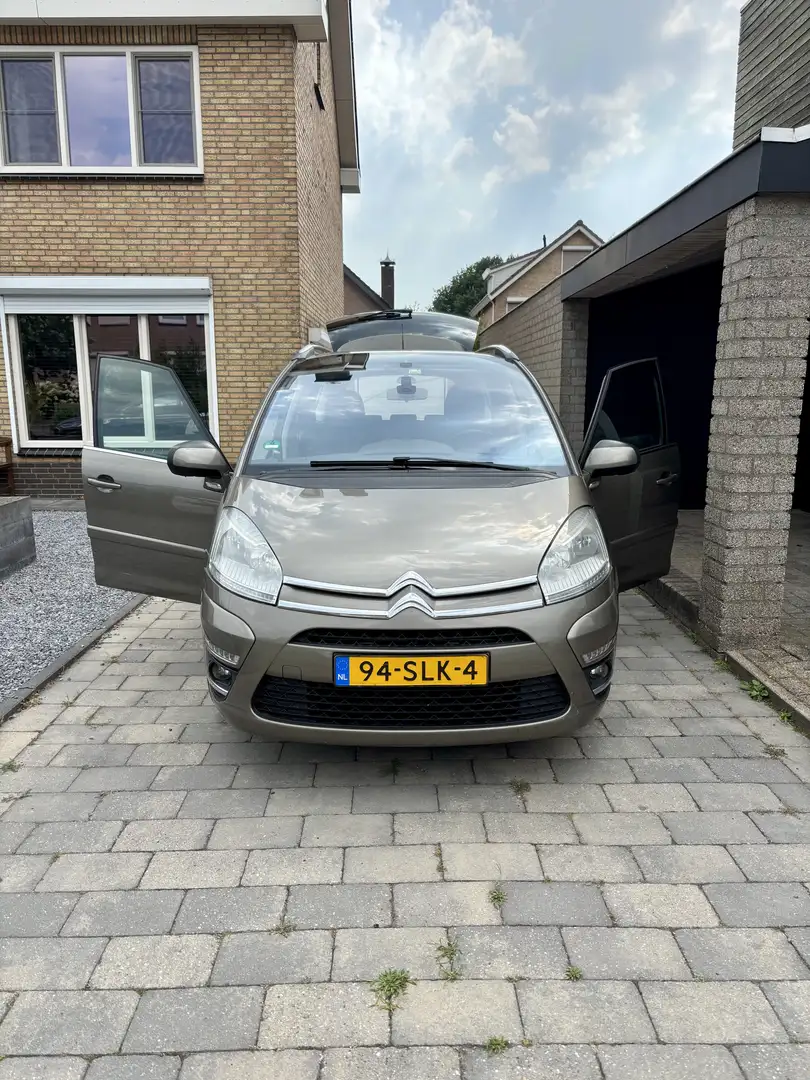 Citroen C4 Picasso 1.6 VTi Ligne Bns 7p smeđa - 1
