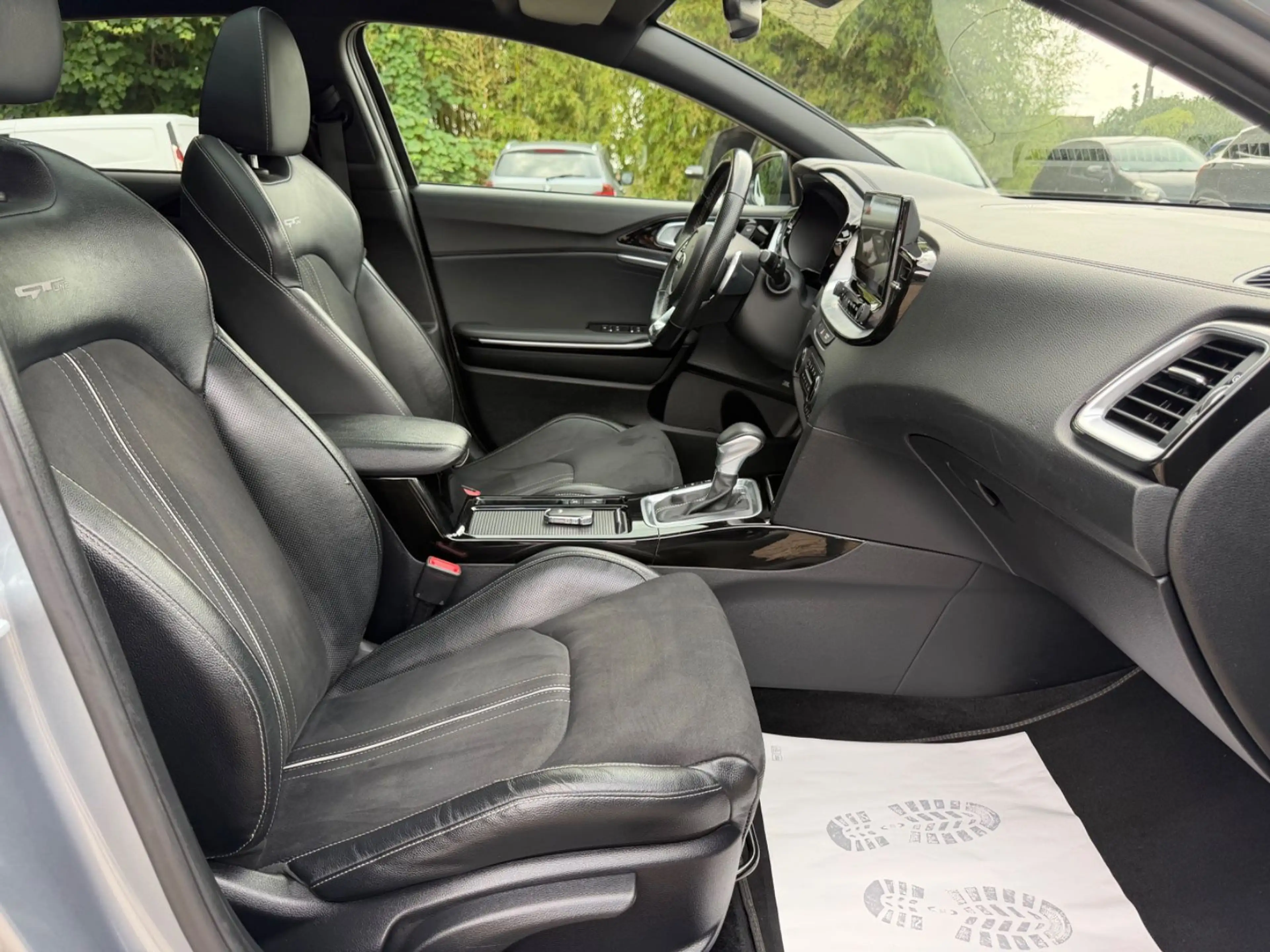 Kia ProCeed / pro_cee'd GT Line Navi Leder Pano Voll — photo 15