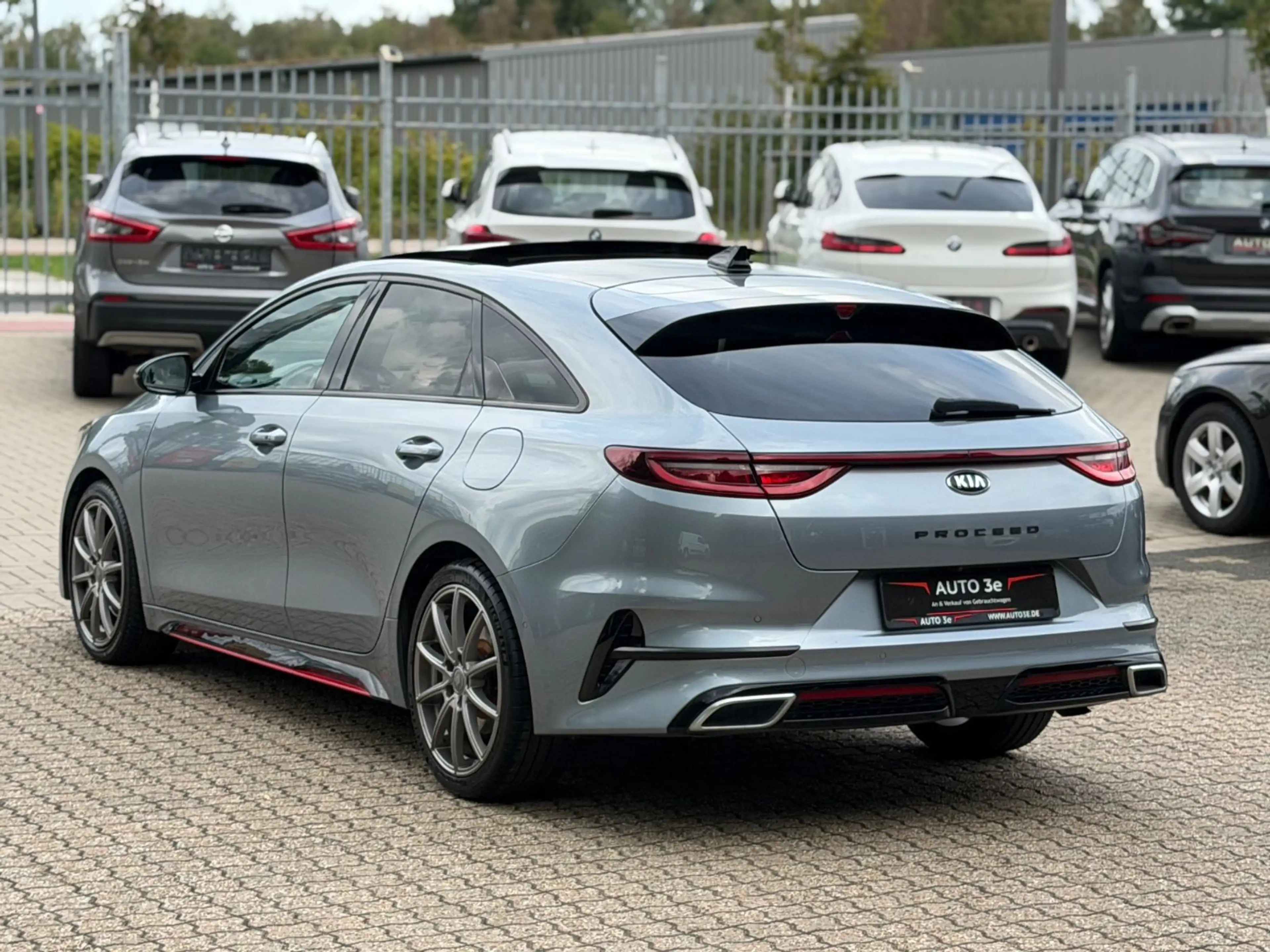 Kia ProCeed / pro_cee'd GT Line Navi Leder Pano Voll — photo 6