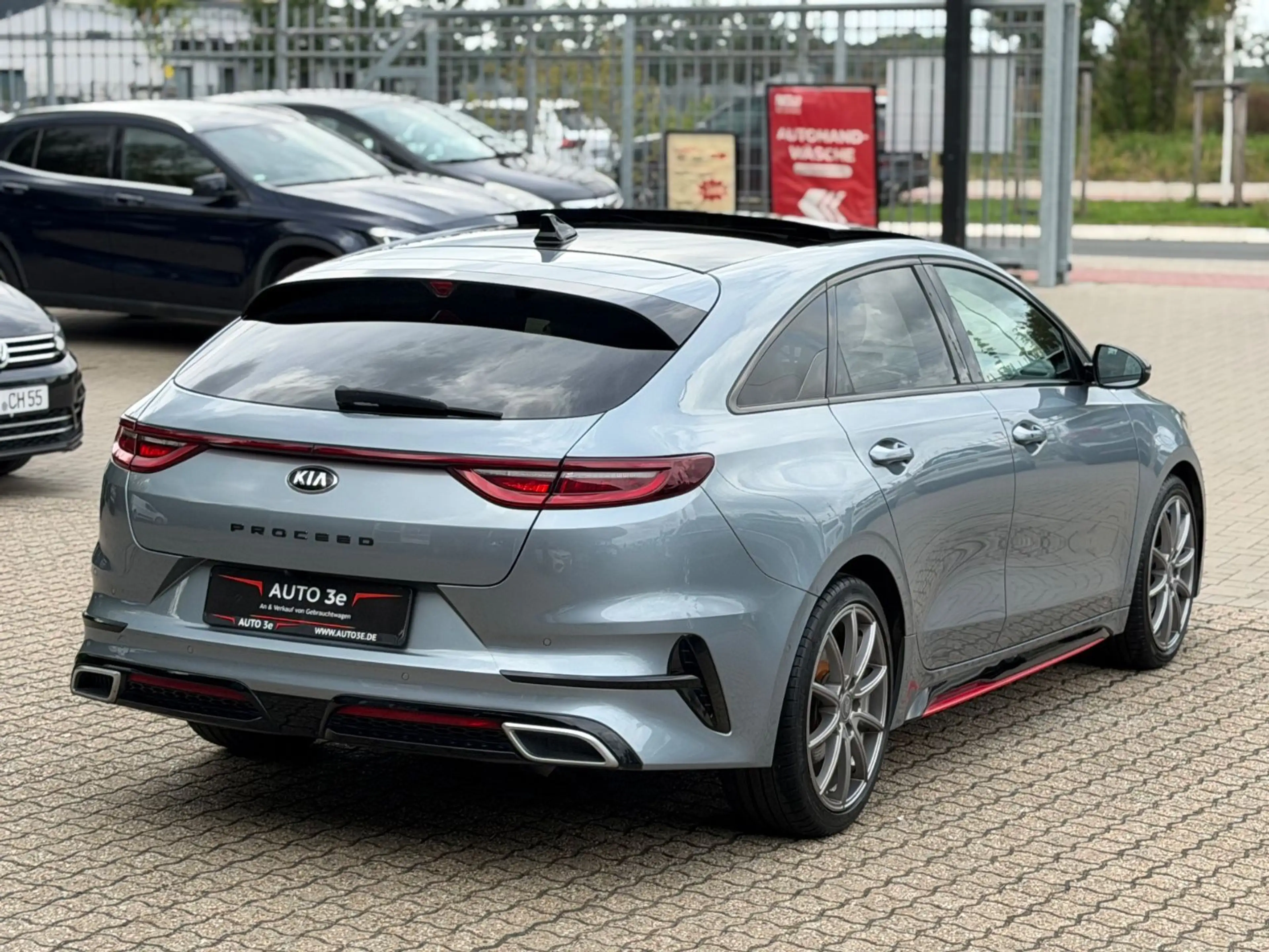 Kia ProCeed / pro_cee'd GT Line Navi Leder Pano Voll — photo 7