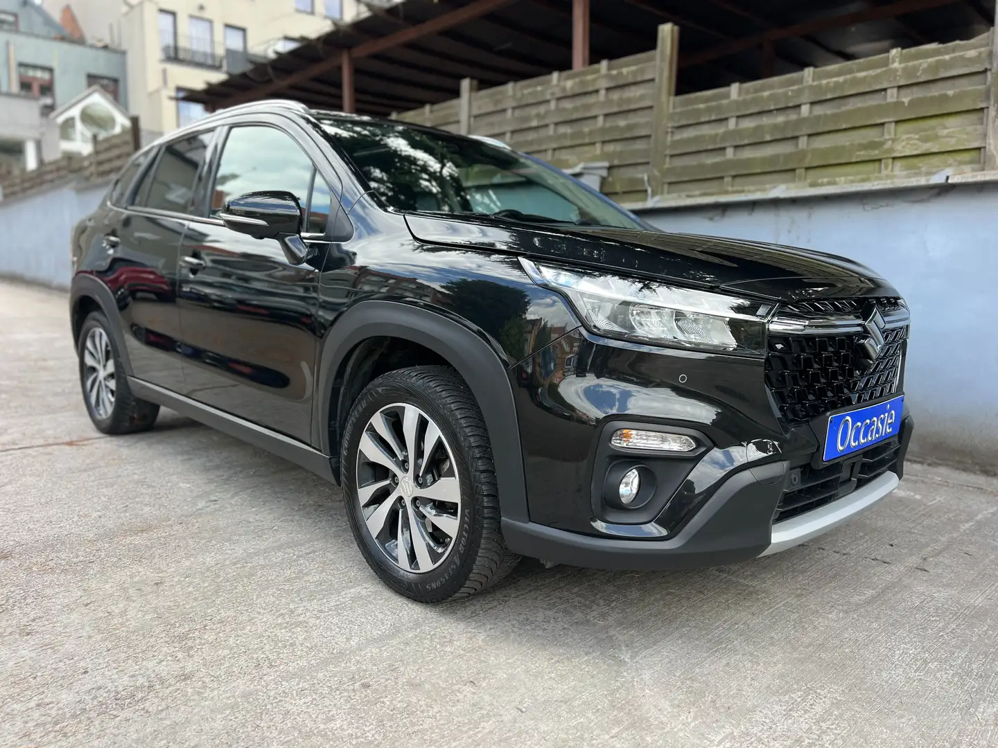 Suzuki S-Cross 1.4 Turbo Bjet 130cv 48V Hybrid GLX Automatique Noir - 1