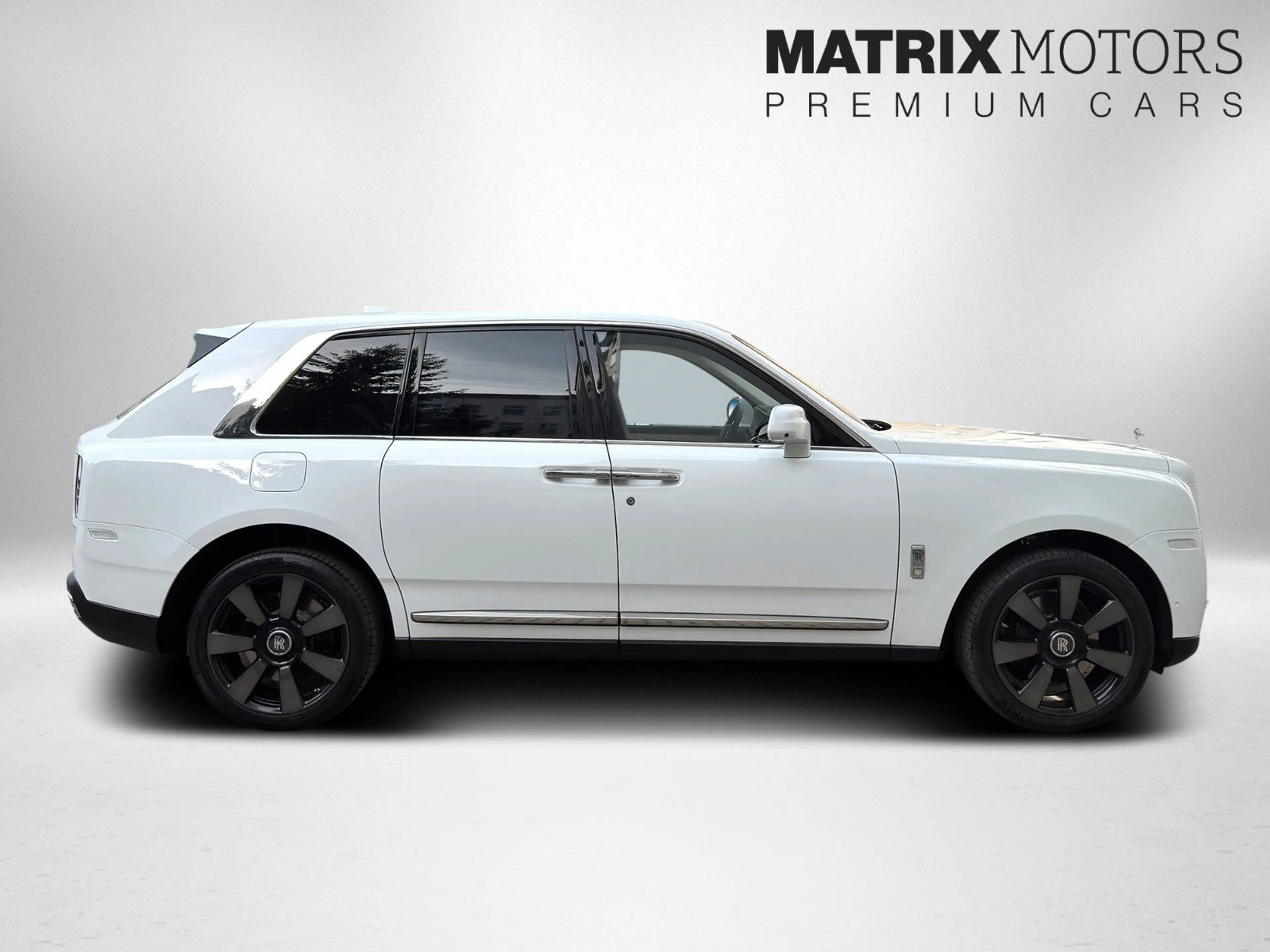Rolls-Royce Cullinan BeSpoke Audio Massage heated&cooled — photo 5
