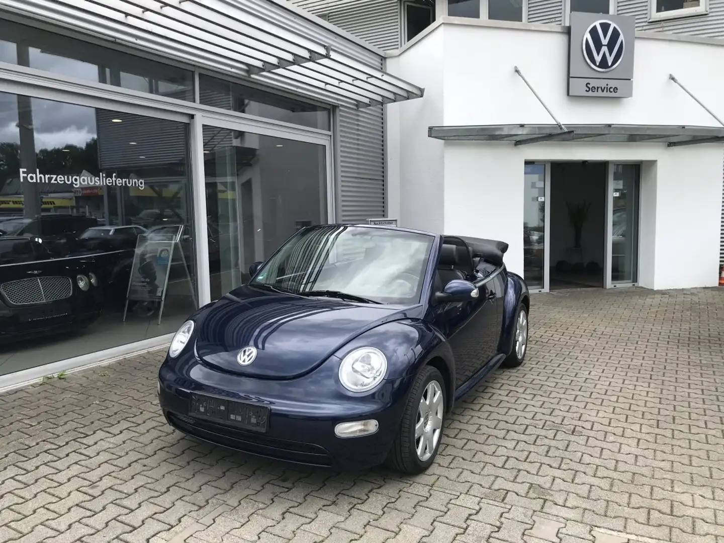 Volkswagen New Beetle Cabriolet 1,6 Klima*Leder*Sitzheizung*PDC* Blau - 1