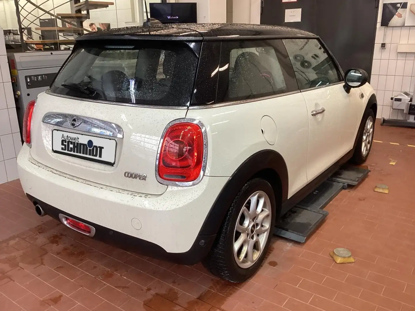MINI Cooper + GARANTIE Weiß - 2