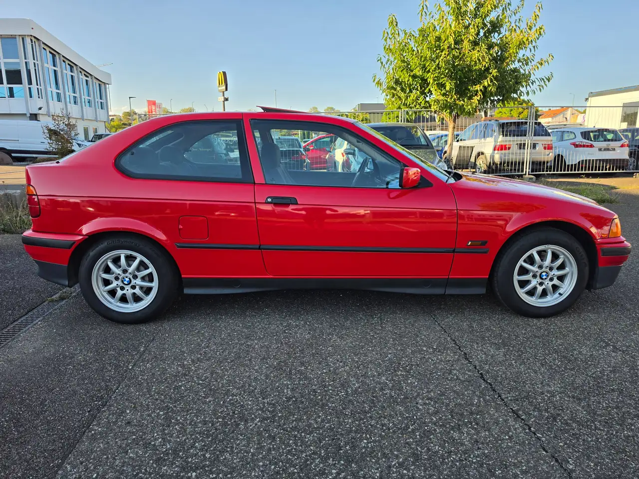 BMW 316 3er 316i compact H-Kennzeichen, Oldtimer, TÜV NEU,1-Hand, Sammlerzustand, foto 4